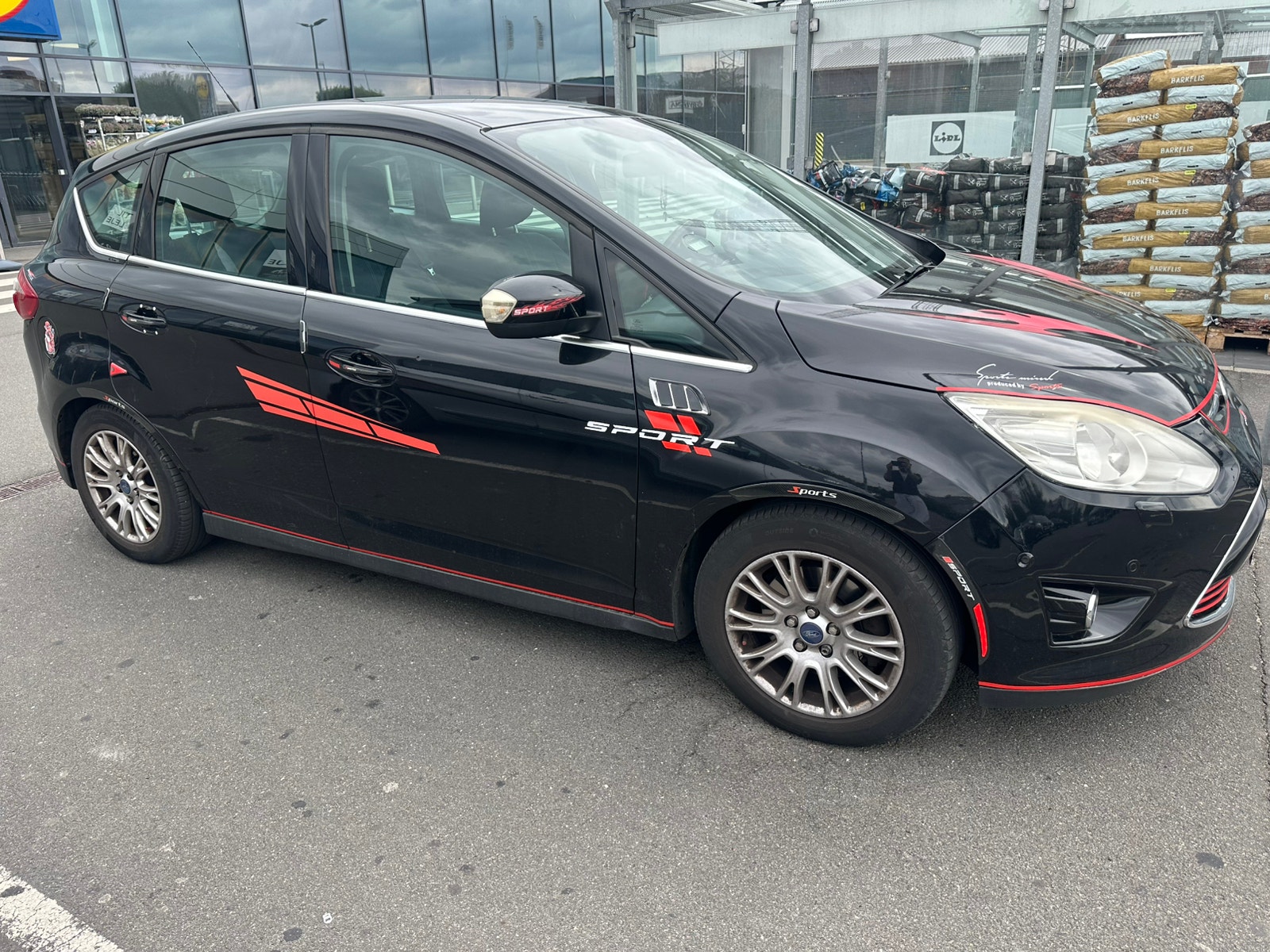 Ford C-Max til salg hos Nabilli