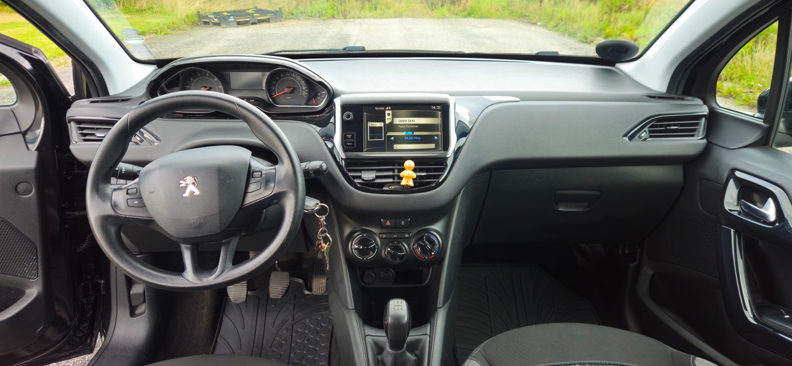 Peugeot 208 – billede 9
