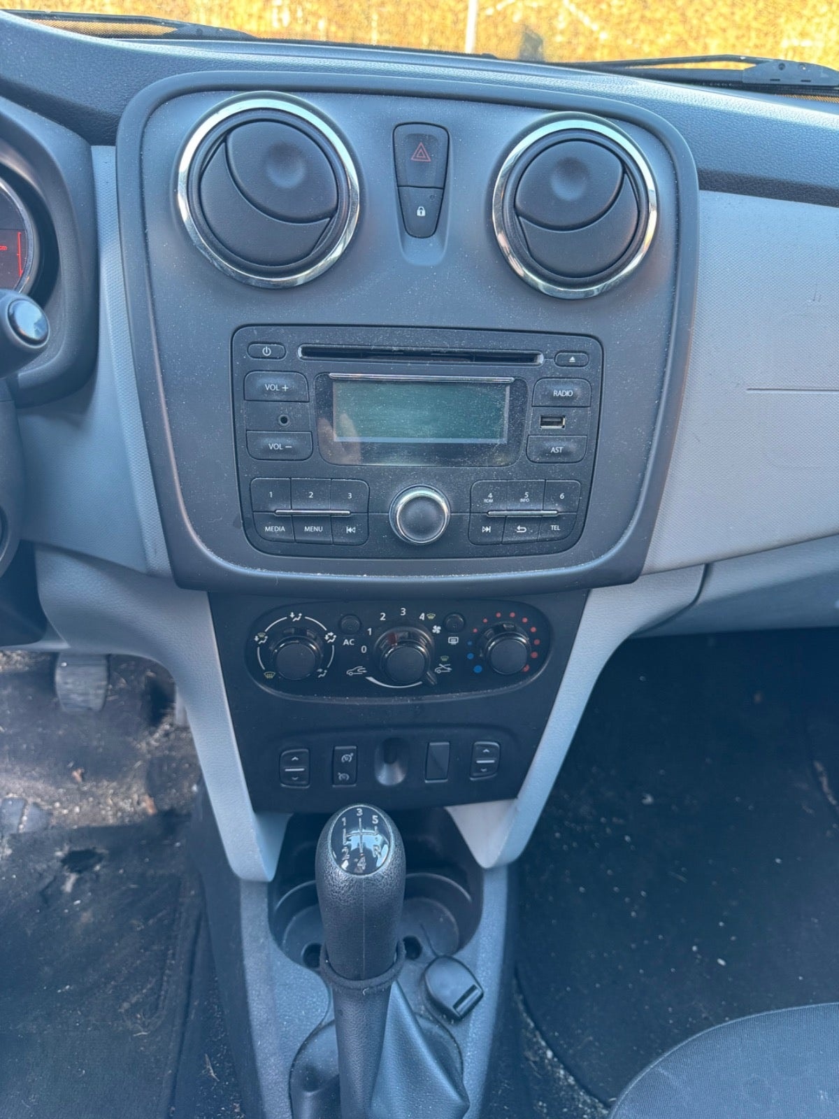 Dacia Logan – billede 4