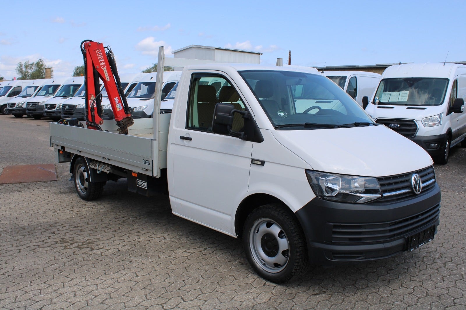 VW Transporter til salg hos Nabilli
