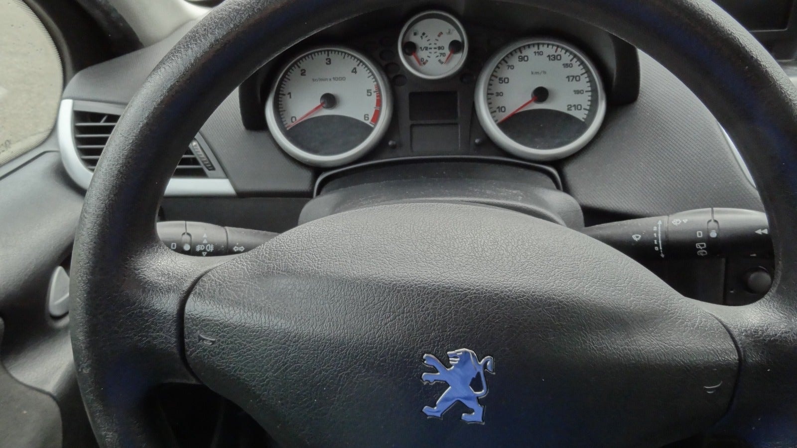 Peugeot 207 – billede 14
