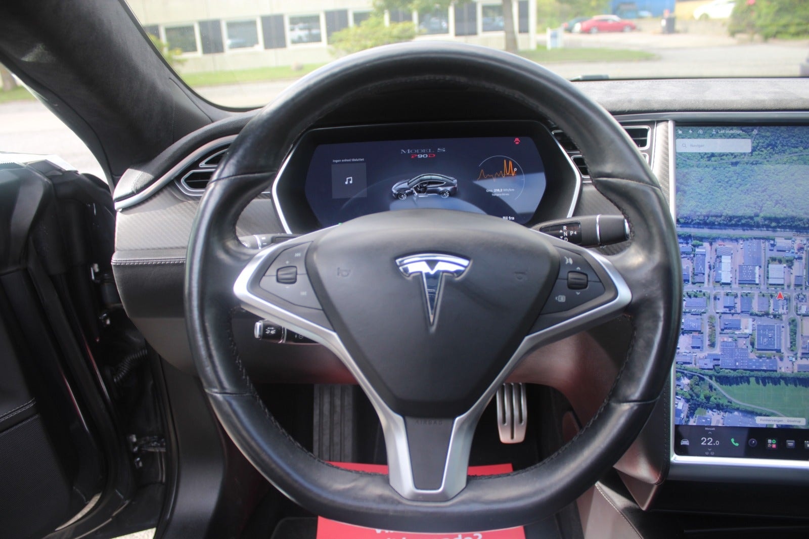 Tesla Model S til salg hos Nabilli