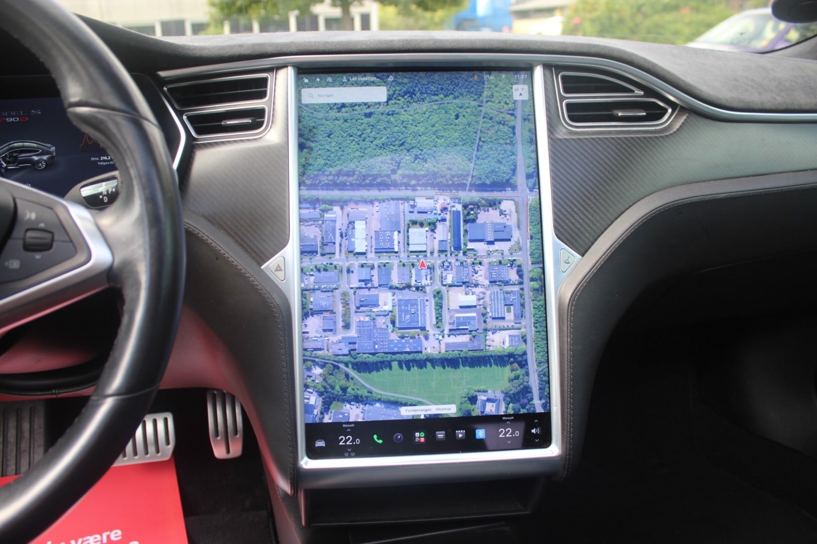Tesla Model S til salg hos Nabilli