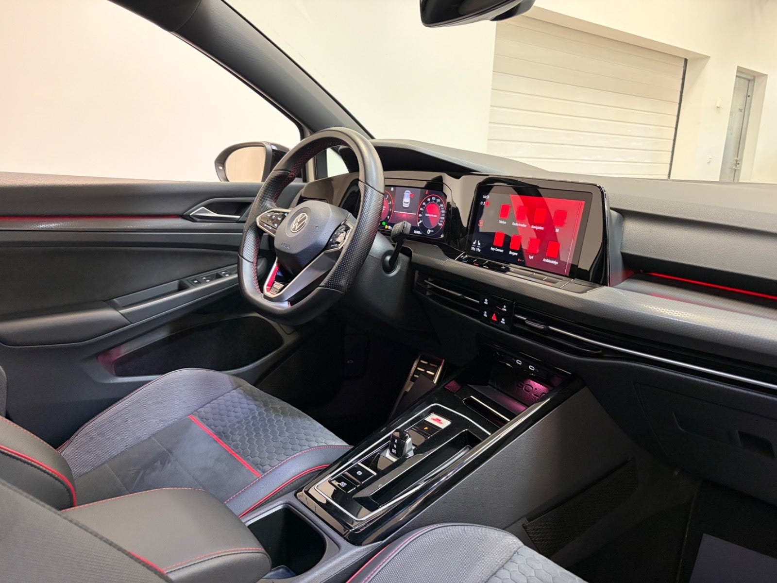 VW Golf VIII til salg hos Nabilli