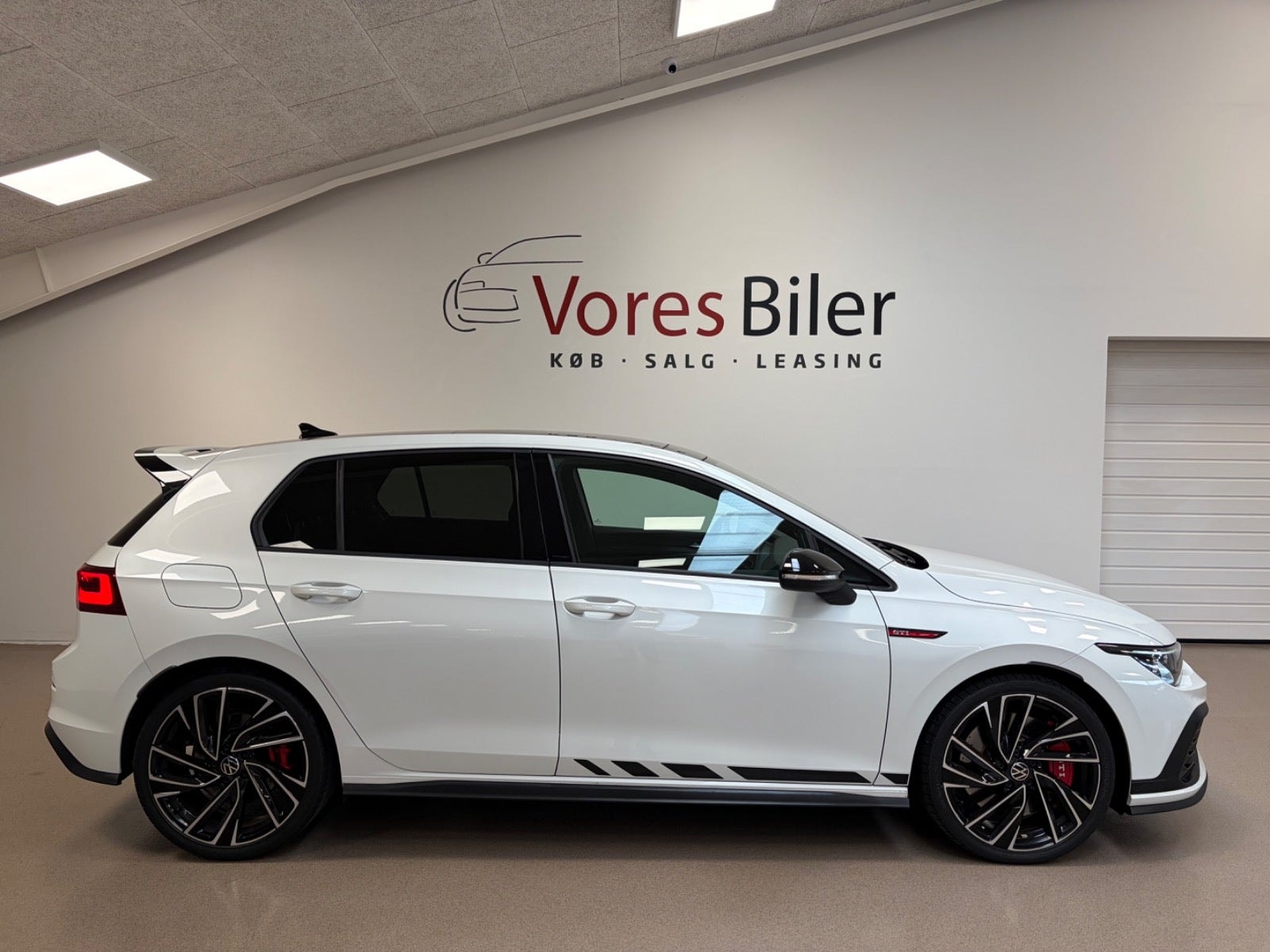 VW Golf VIII til salg hos Nabilli