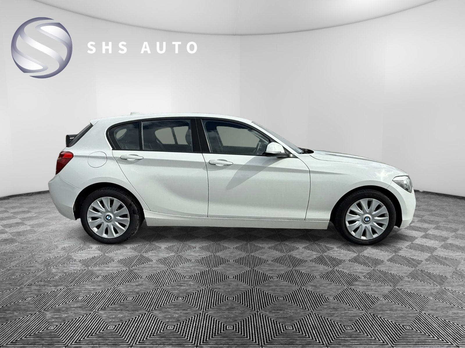 BMW 114d til salg hos Nabilli