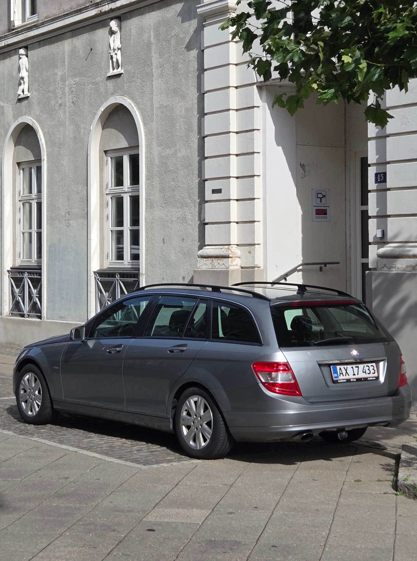 Mercedes C200 til salg hos Nabilli