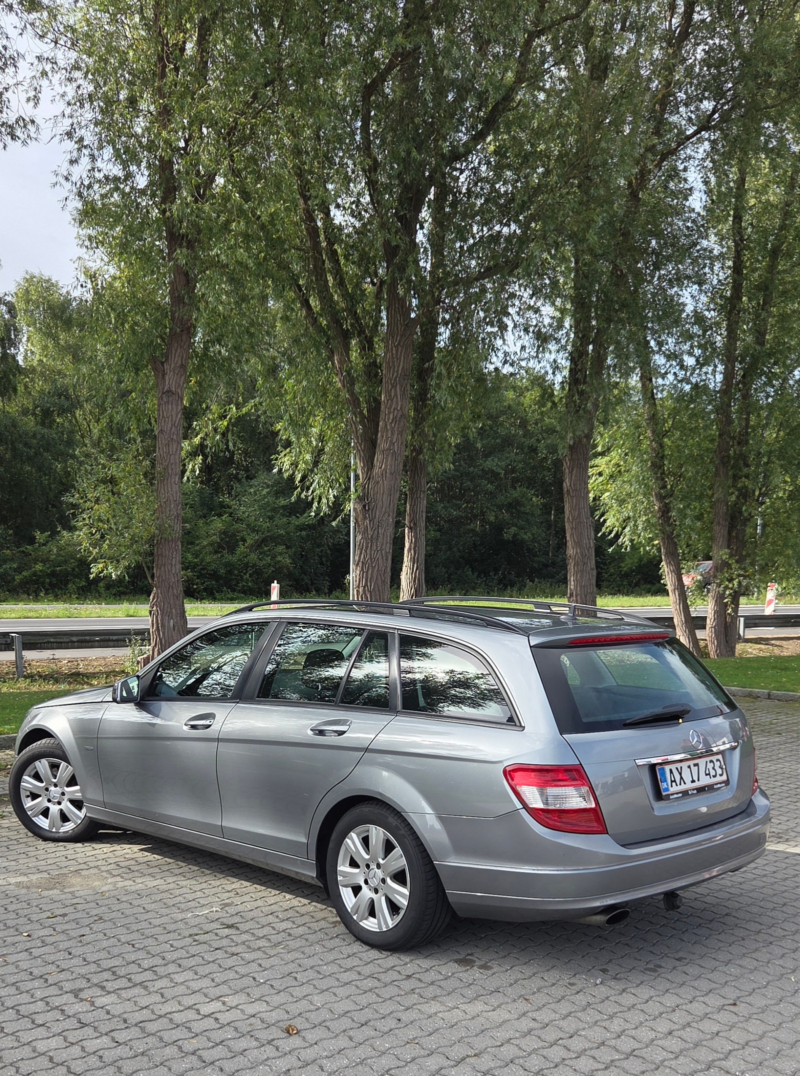 Mercedes C200 til salg hos Nabilli