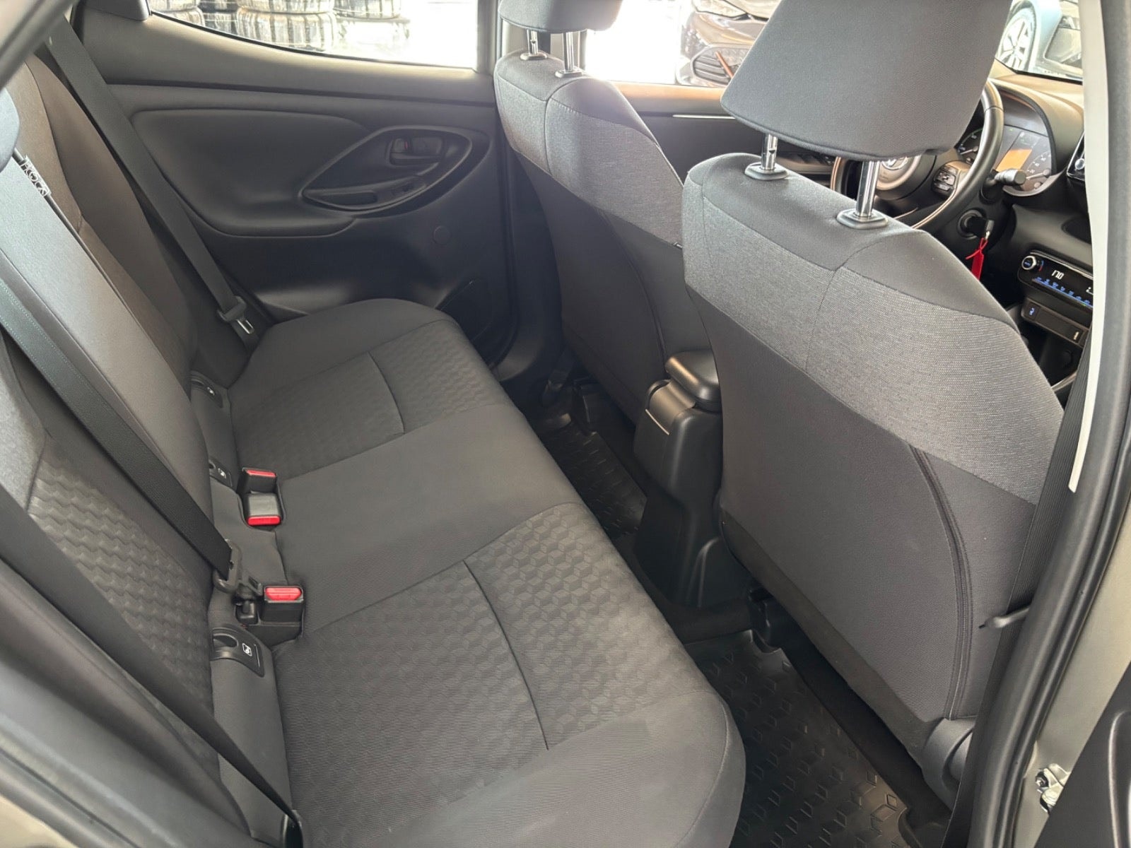 Toyota Yaris til salg hos Nabilli