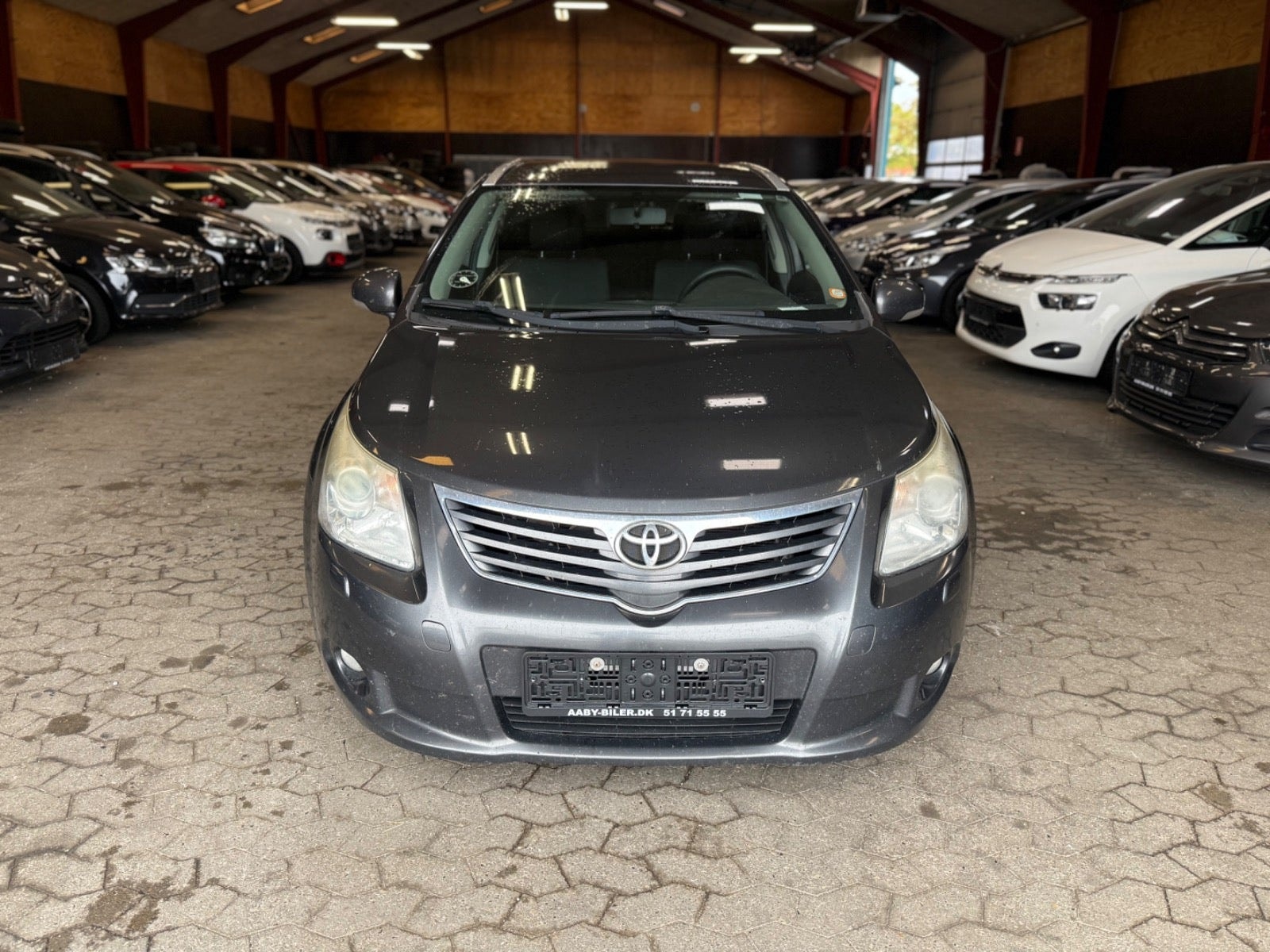 Toyota Avensis – billede 2