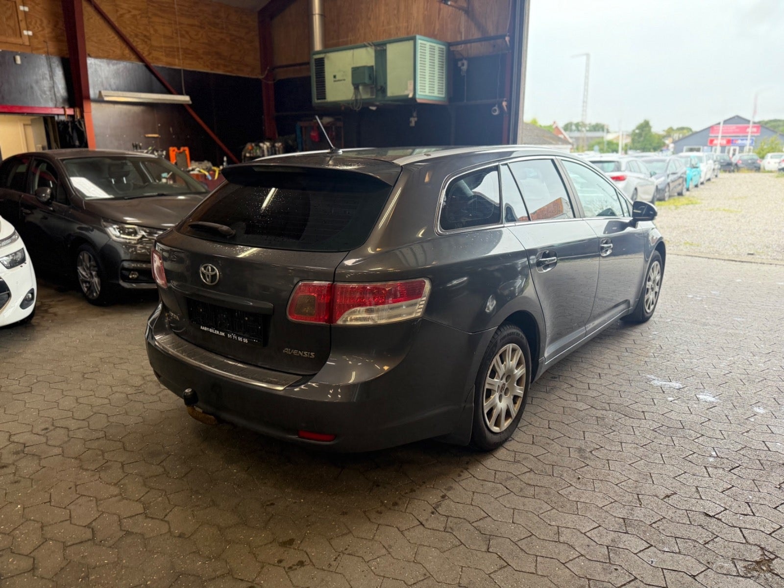 Toyota Avensis – billede 7