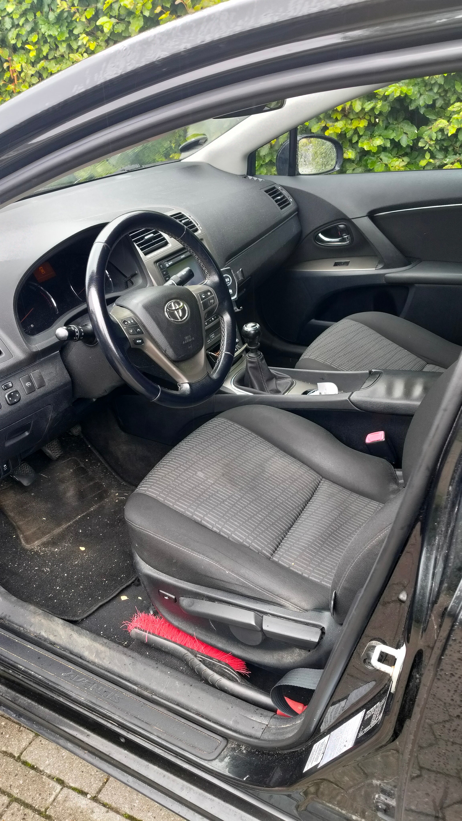 Toyota Avensis til salg hos Nabilli