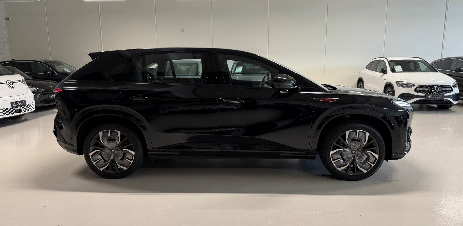 Hongqi EHS7 til salg hos Nabilli