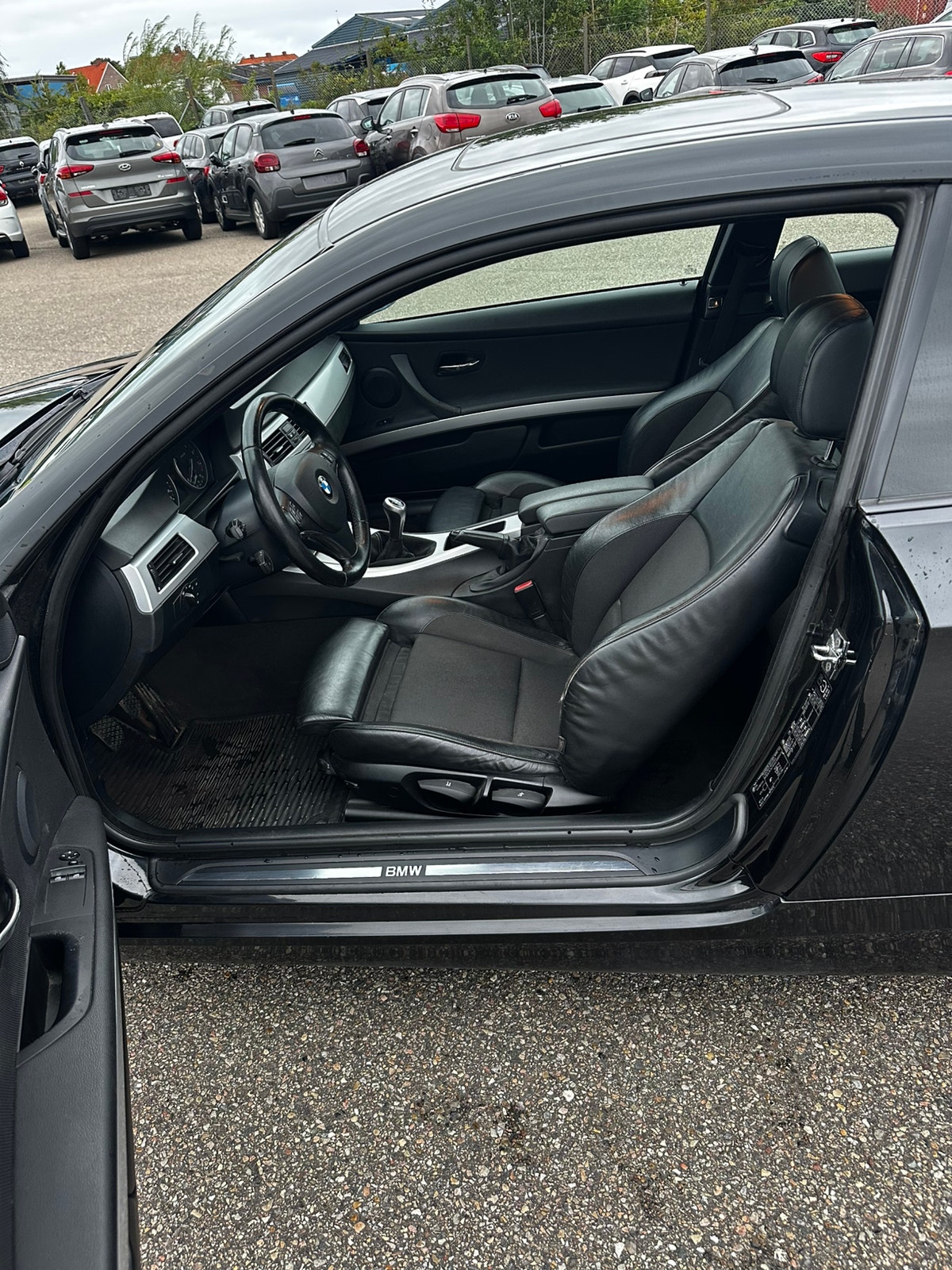 BMW 320i til salg hos Nabilli
