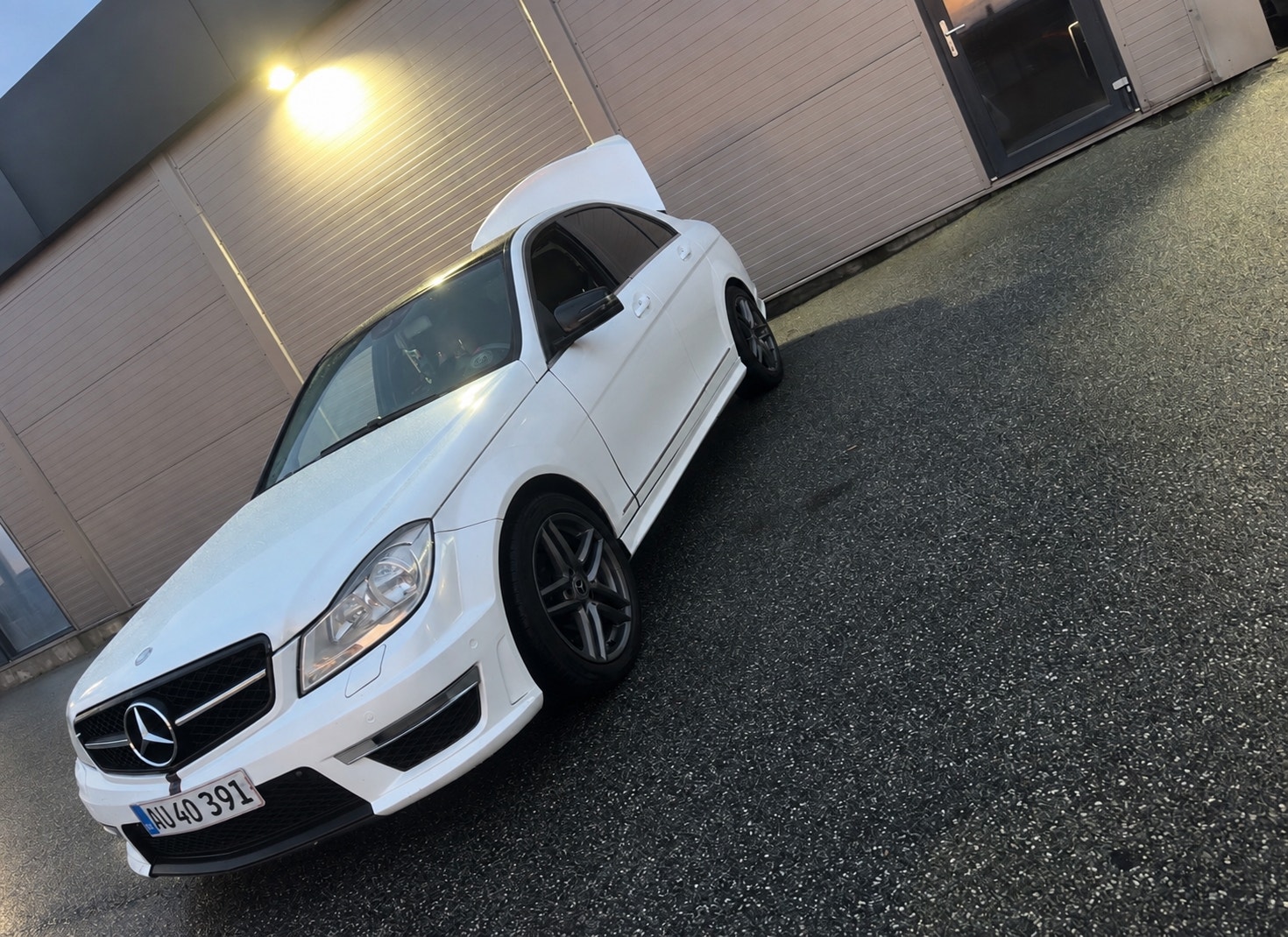 Mercedes C180 til salg hos Nabilli