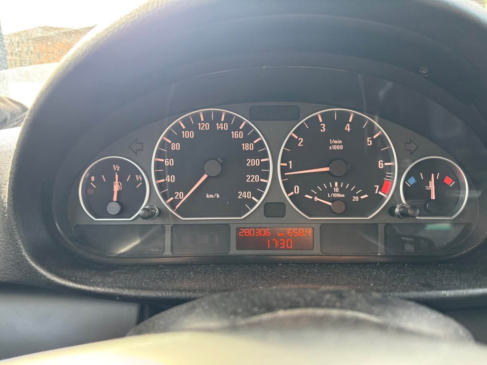 BMW 316i til salg hos Nabilli