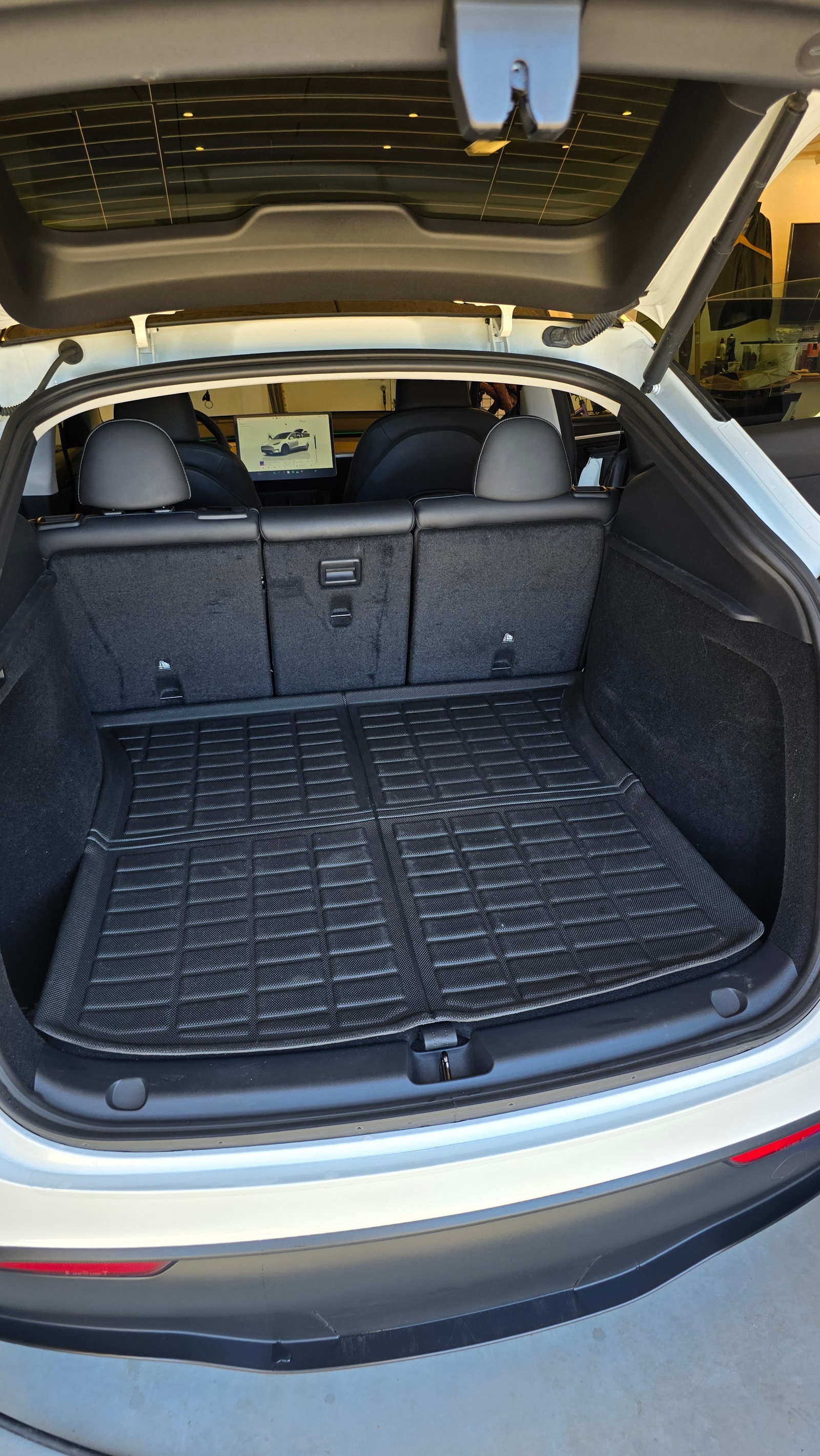 Tesla Model Y til salg hos Nabilli