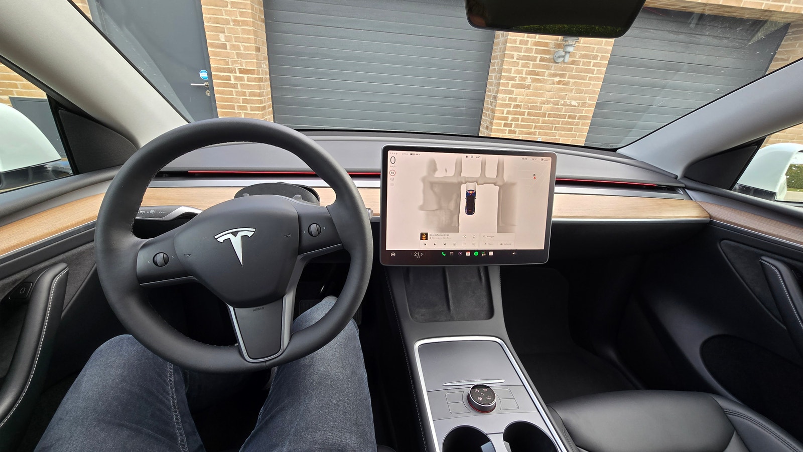 Tesla Model Y til salg hos Nabilli