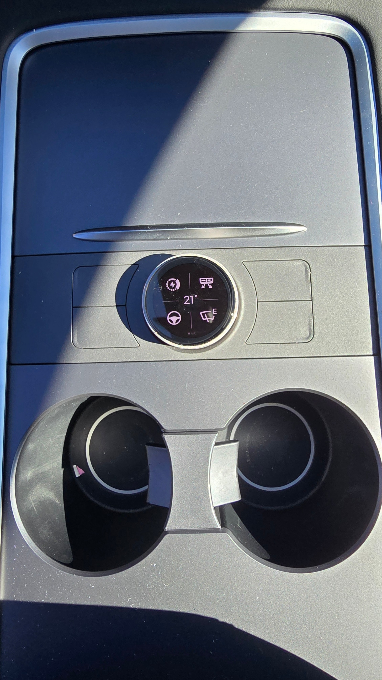 Tesla Model Y til salg hos Nabilli