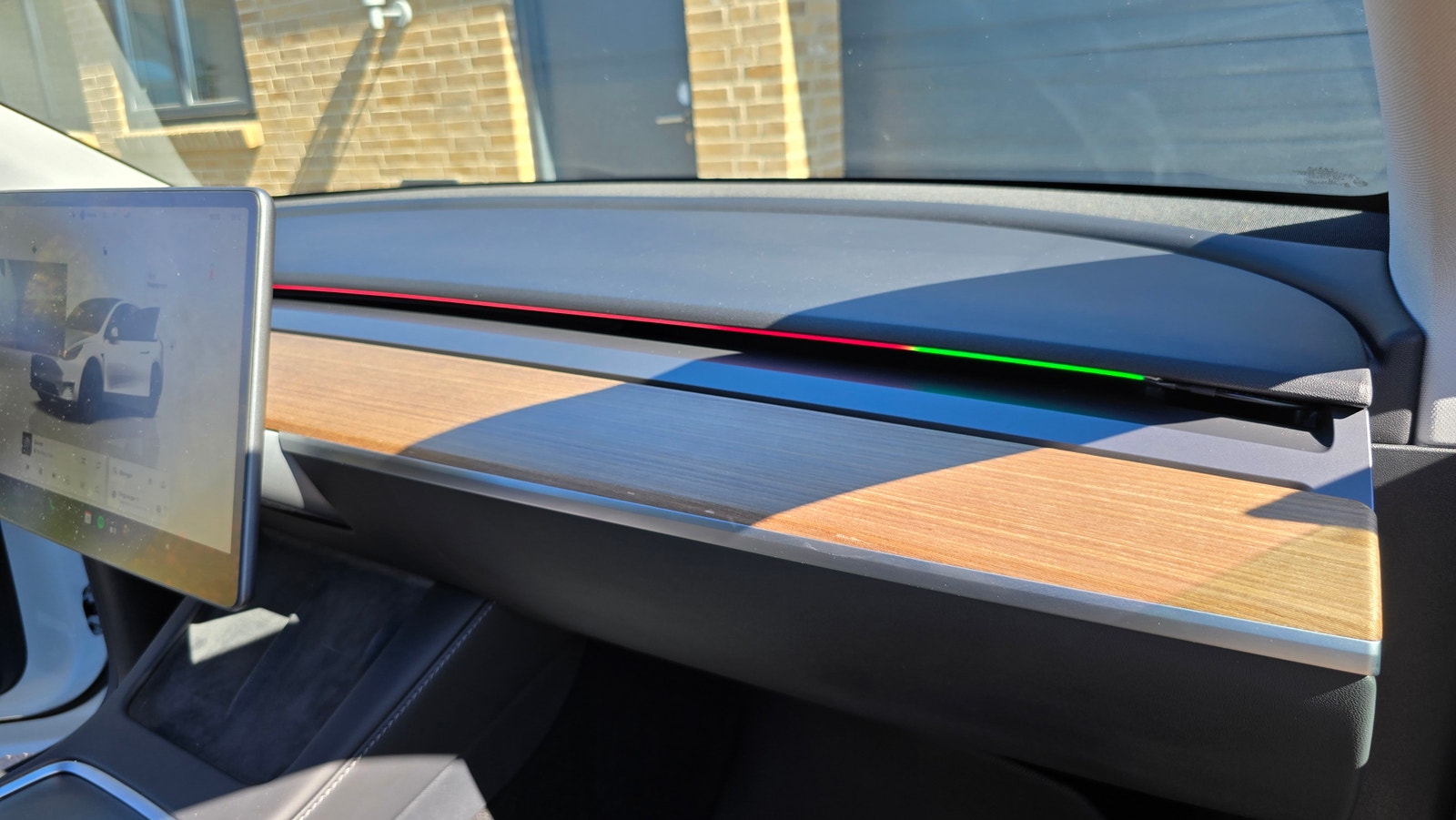 Tesla Model Y til salg hos Nabilli