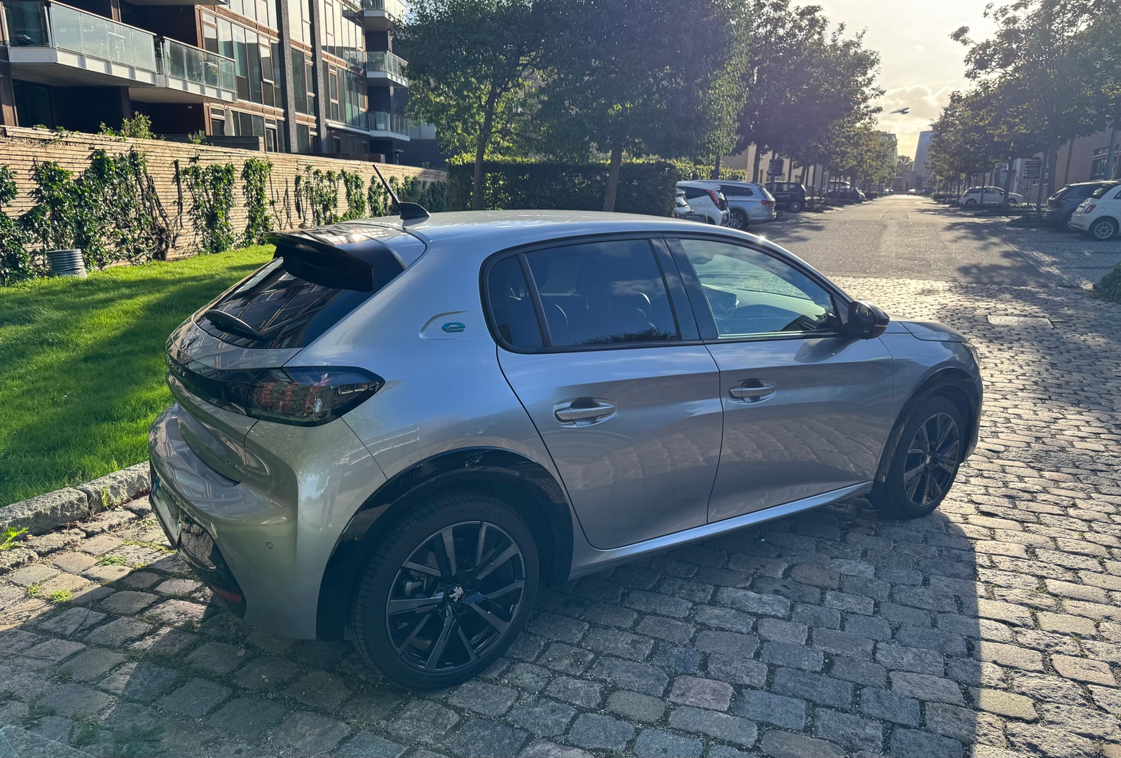 Peugeot e-208 til salg hos Nabilli