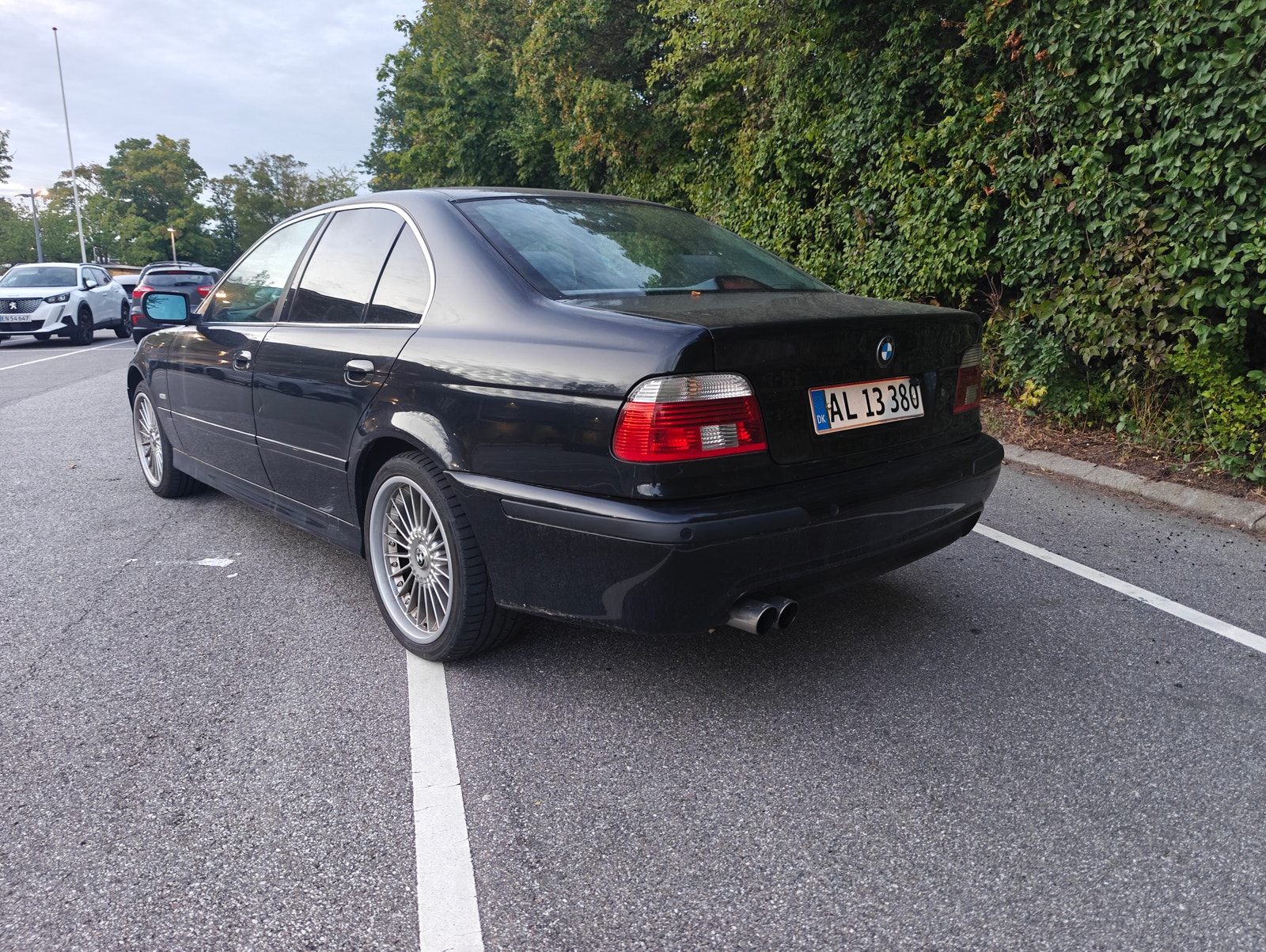 BMW 520i til salg hos Nabilli