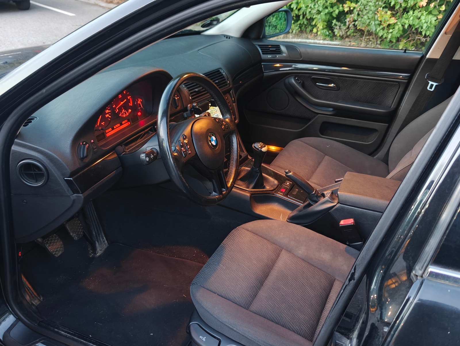 BMW 520i til salg hos Nabilli