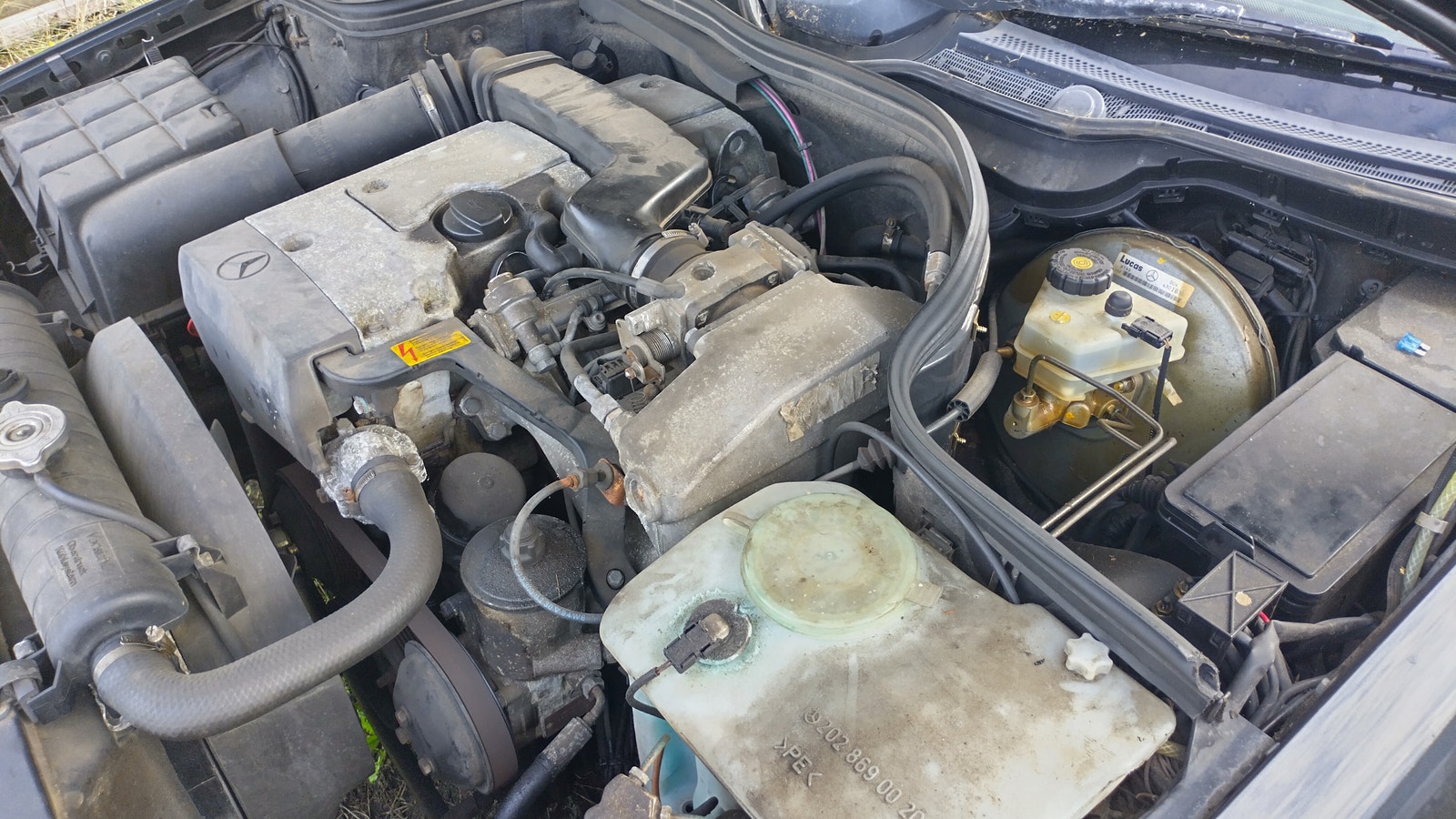 Mercedes C180 til salg hos Nabilli