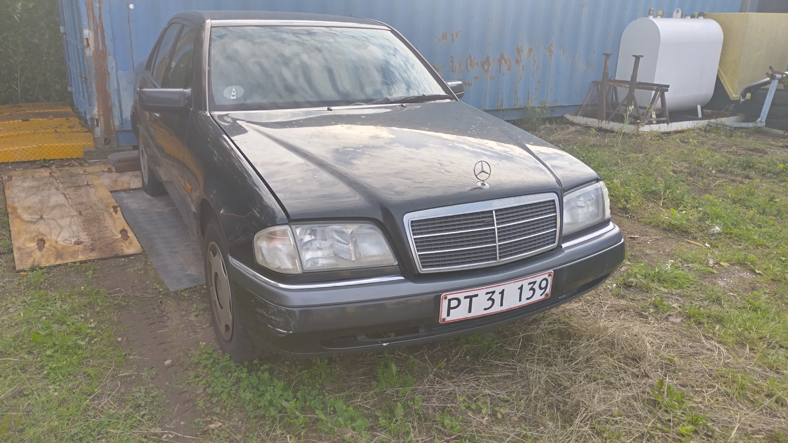 Mercedes C180 til salg hos Nabilli