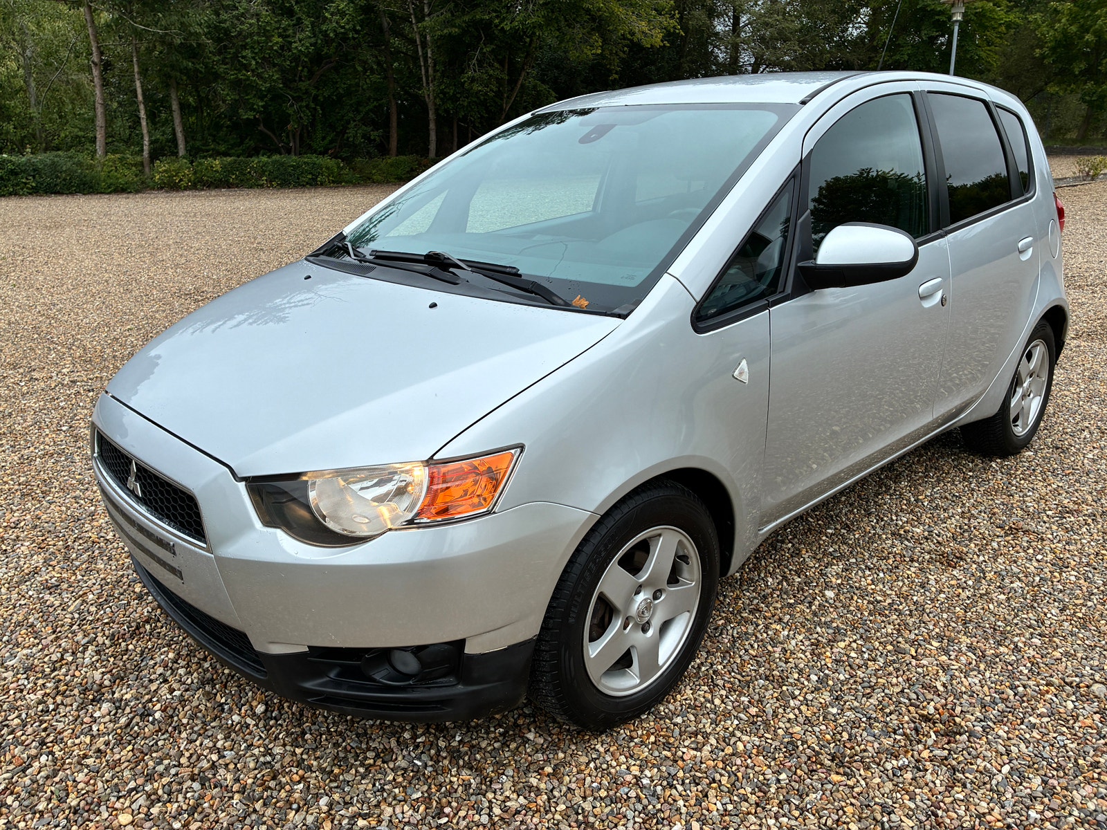 Mitsubishi Colt til salg hos Nabilli