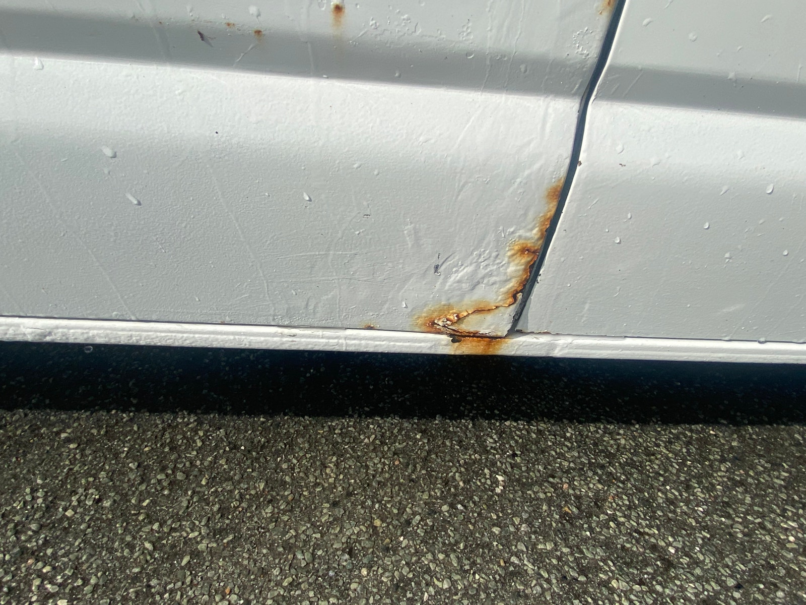 VW Transporter til salg hos Nabilli