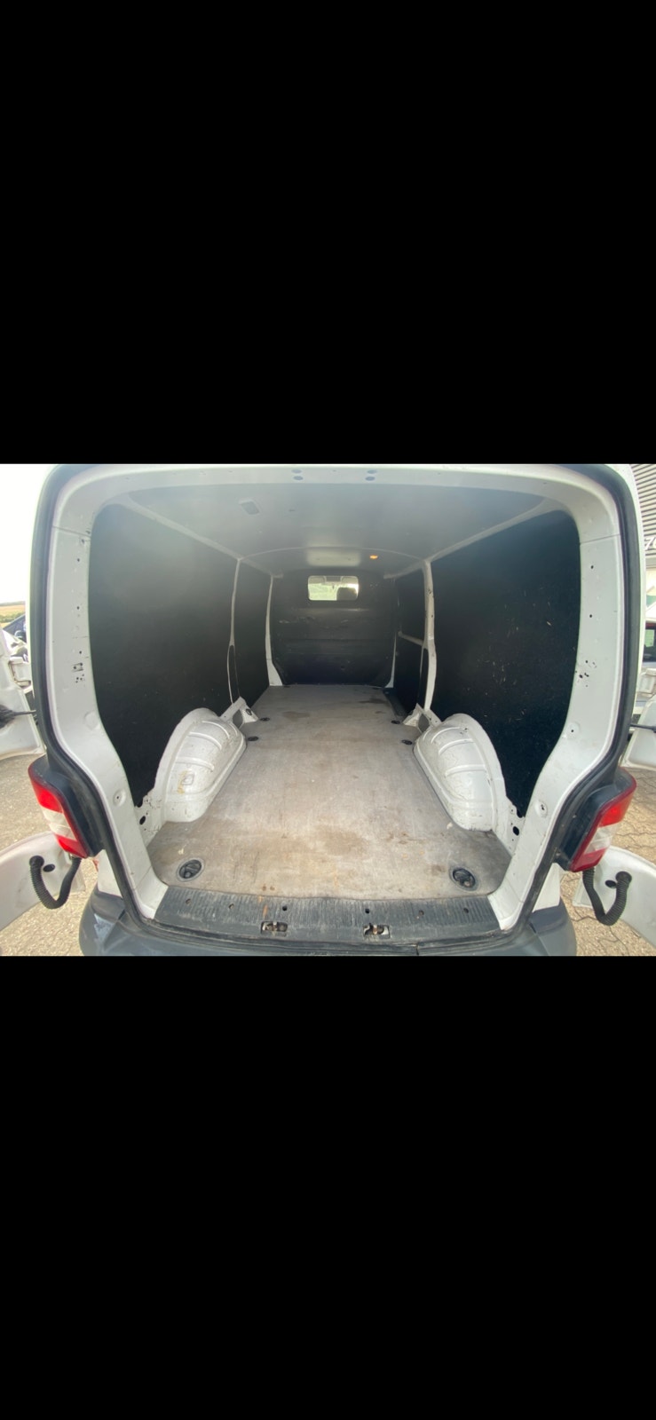 VW Transporter til salg hos Nabilli