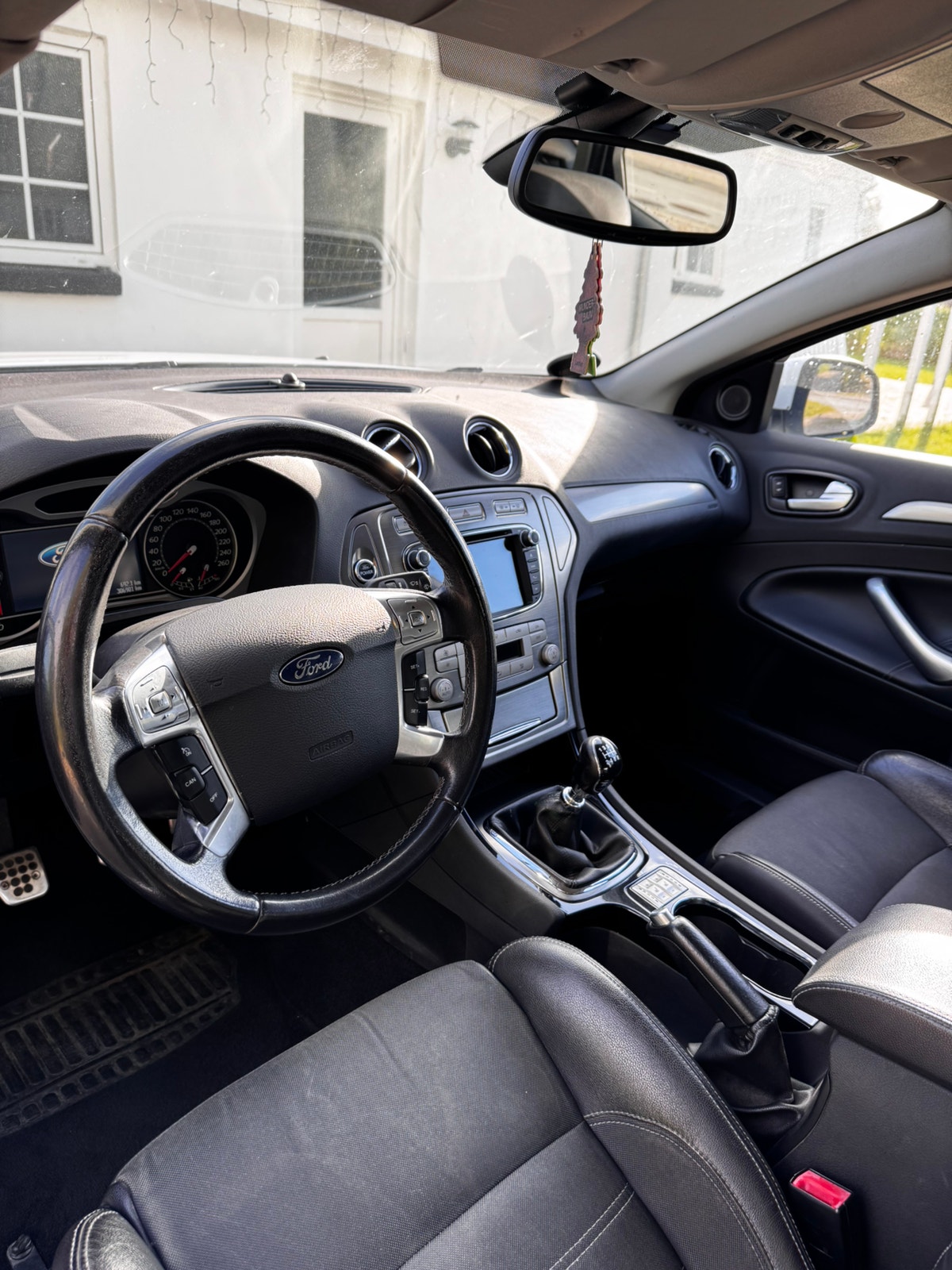 Ford Mondeo til salg hos Nabilli