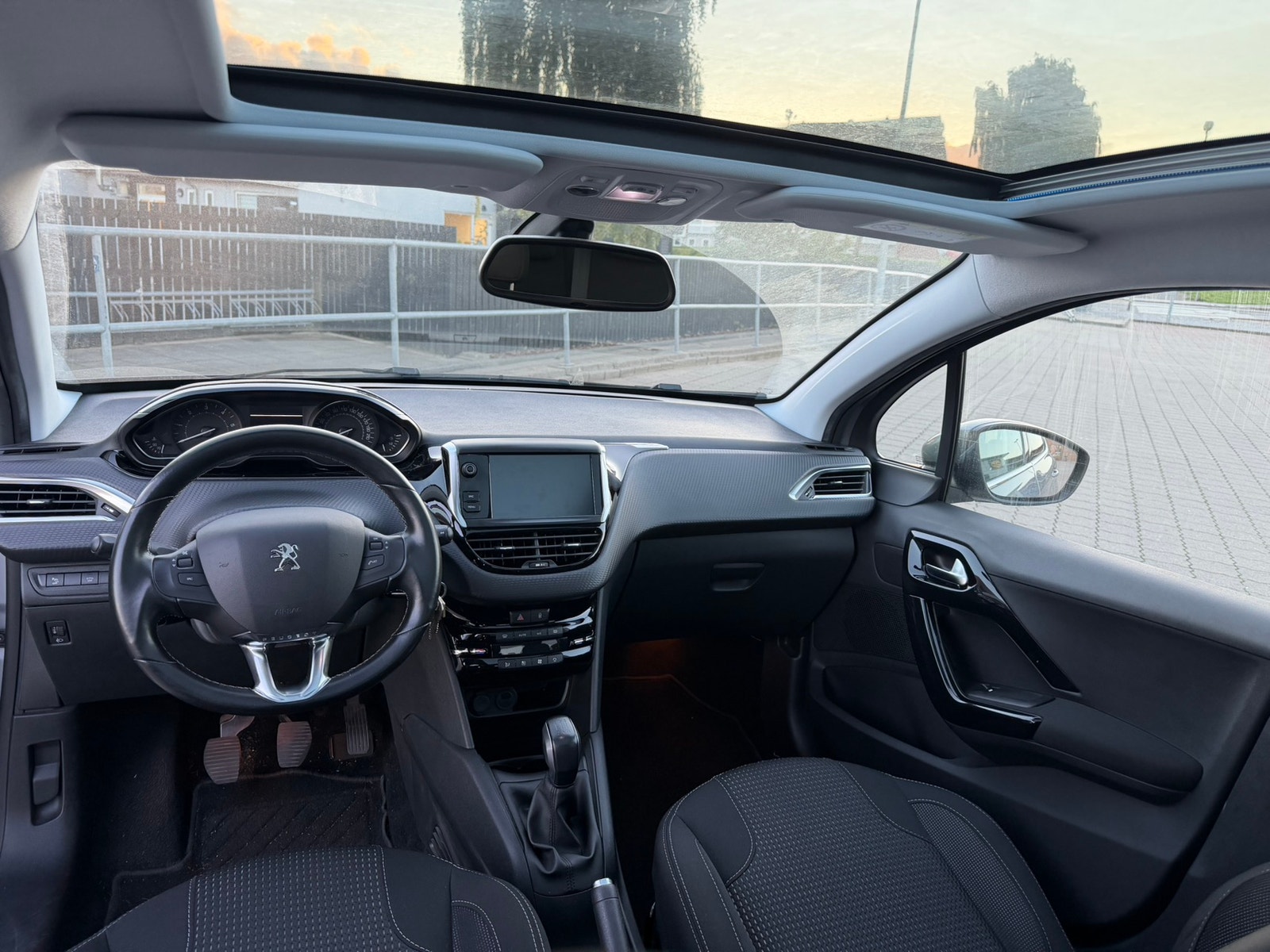 Peugeot 208 – billede 5