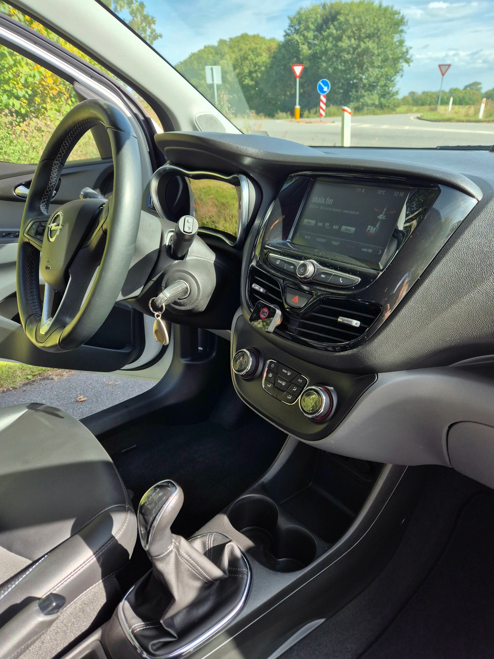 Opel Karl til salg hos Nabilli