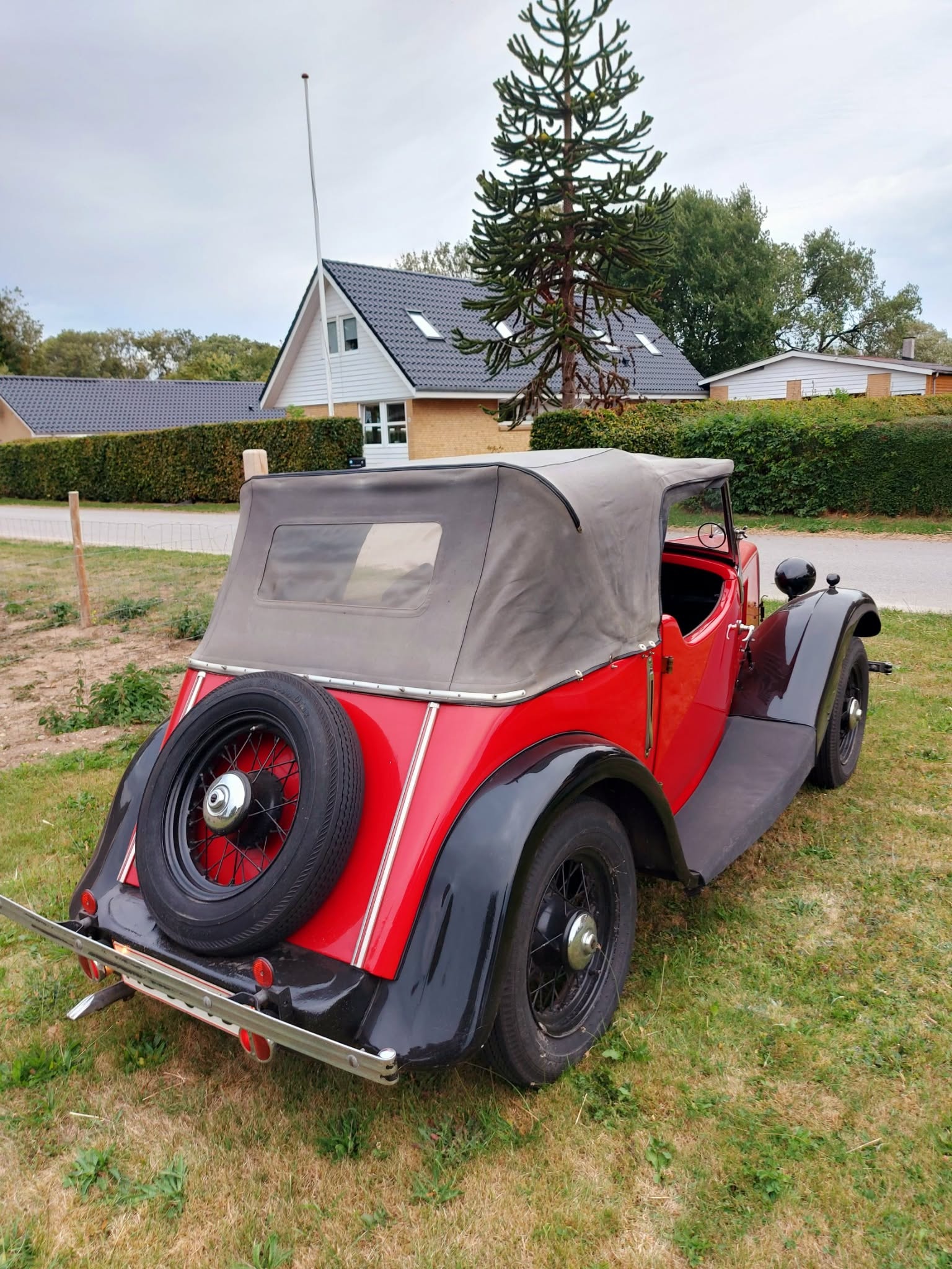 Morris 8 til salg hos Nabilli