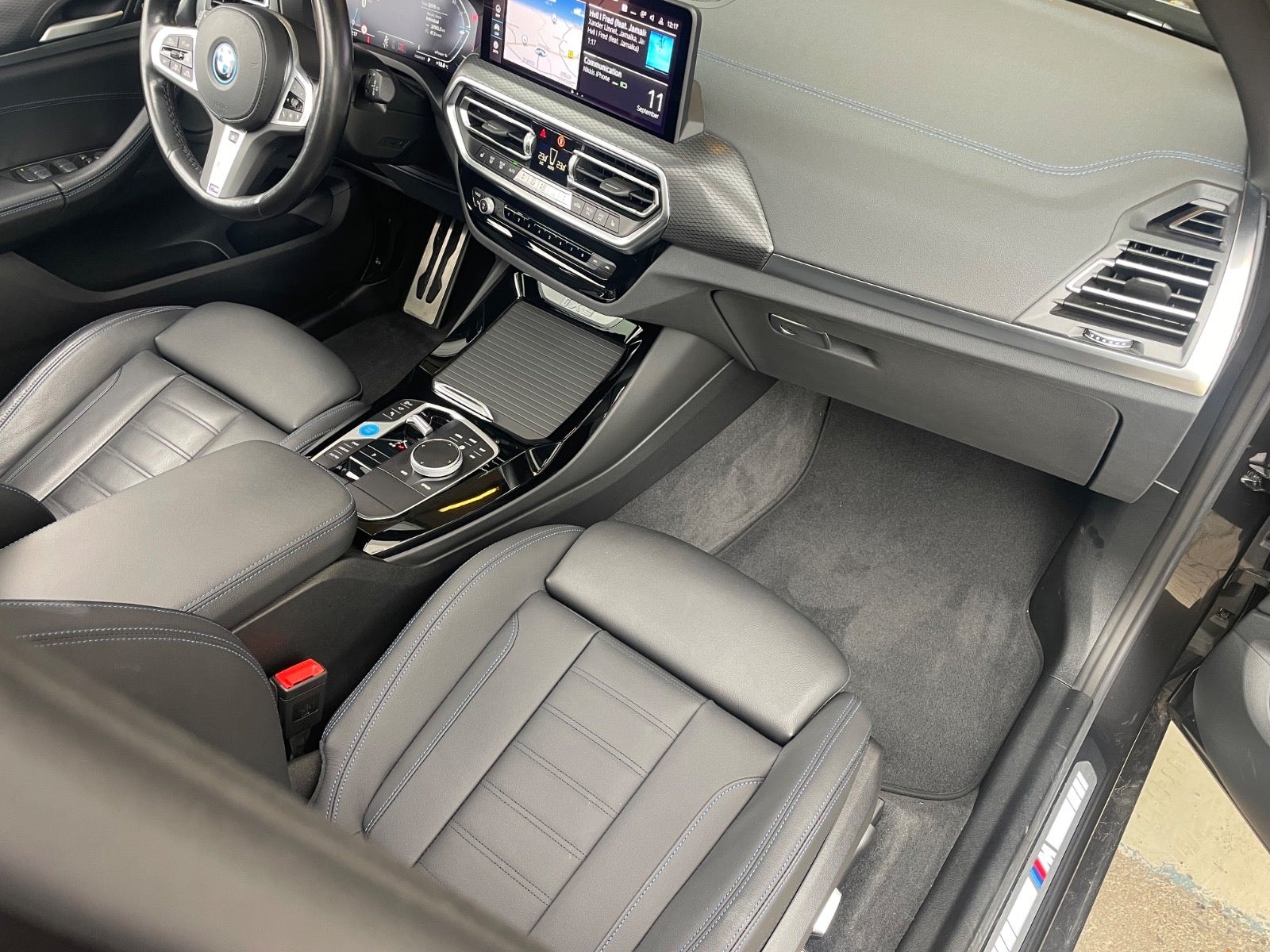 BMW iX3 til salg hos Nabilli