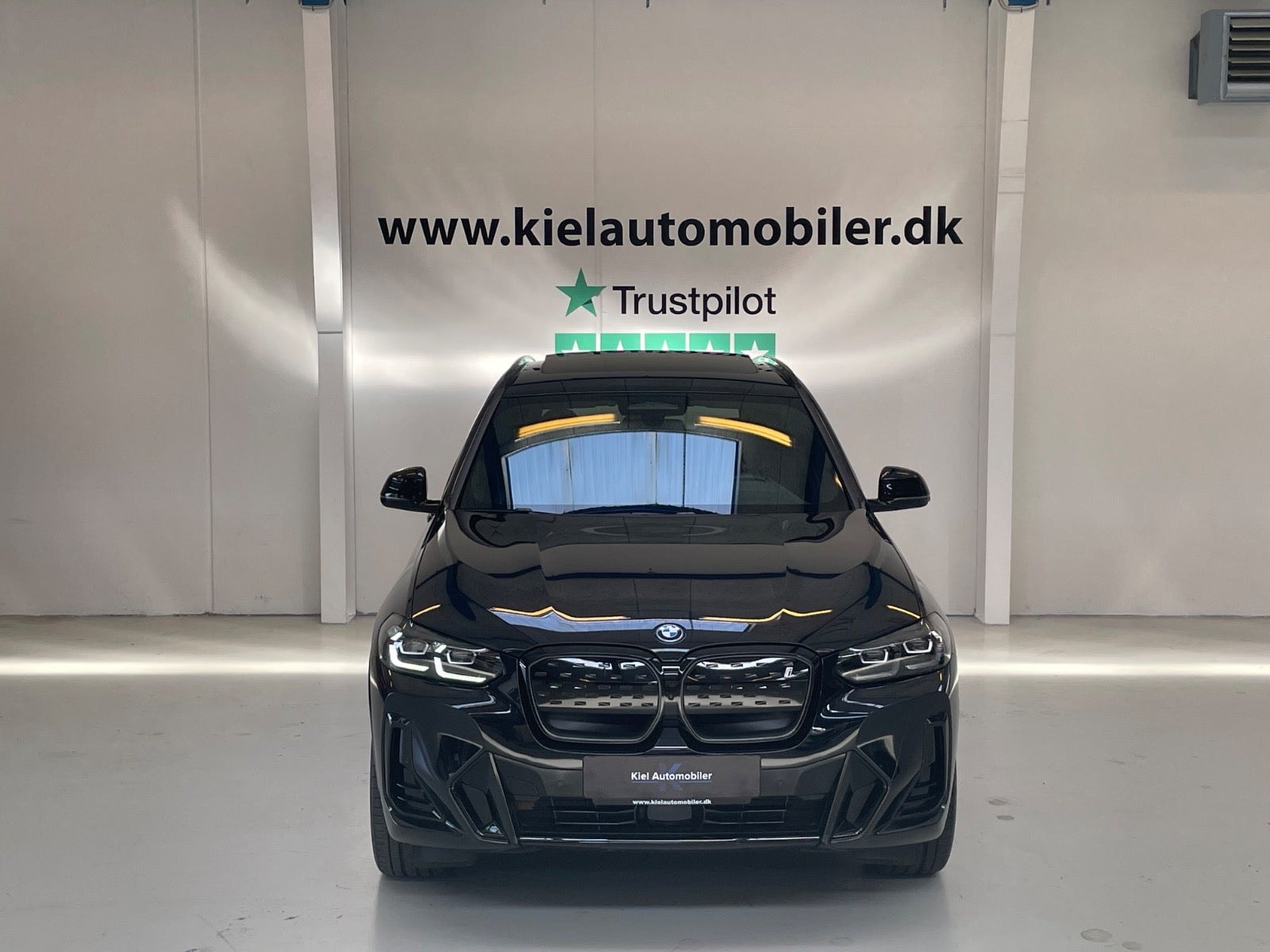 BMW iX3 til salg hos Nabilli