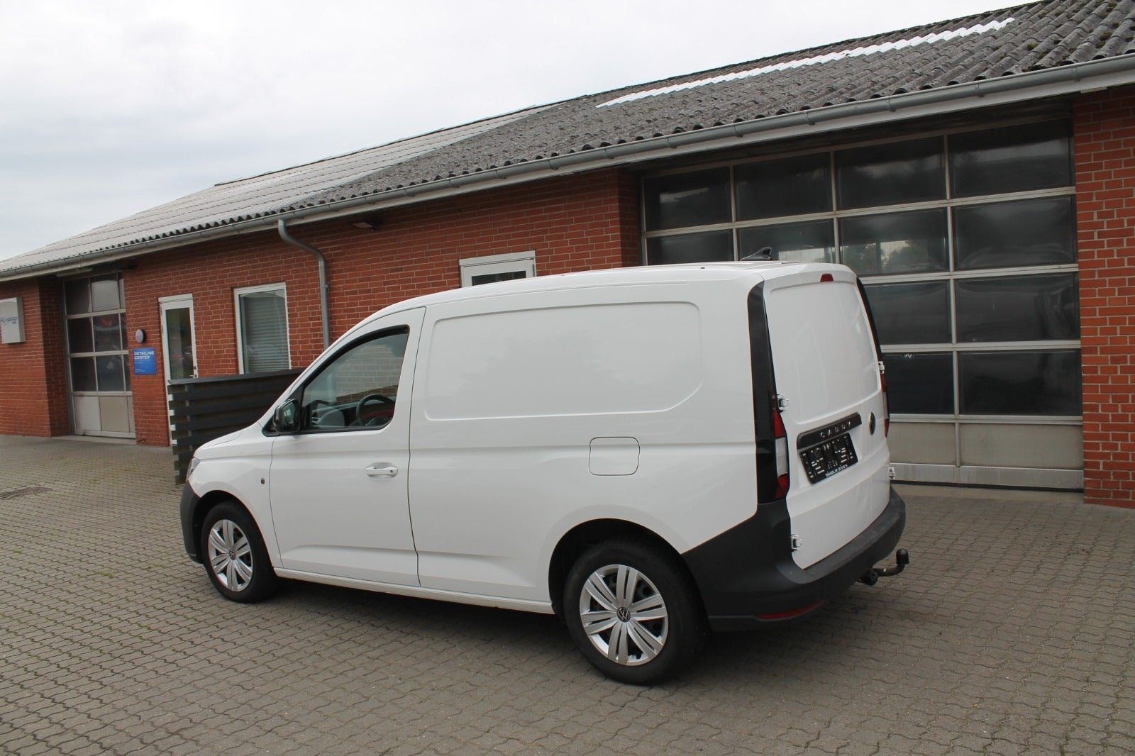 VW Caddy til salg hos Nabilli