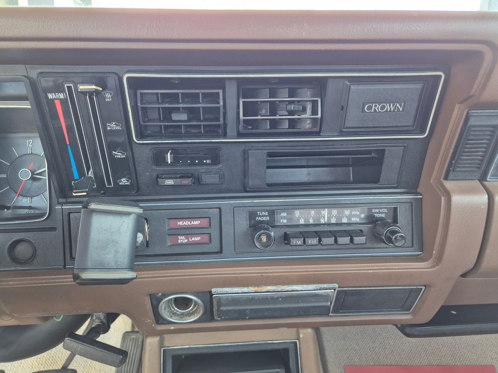Toyota Crown til salg hos Nabilli