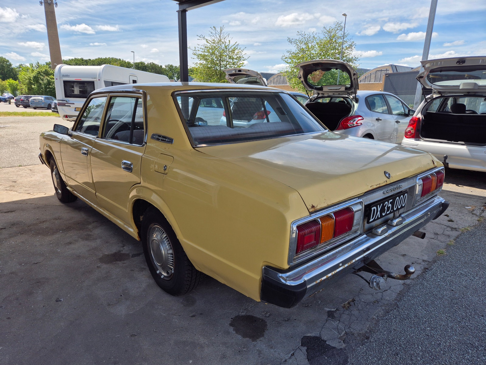 Toyota Crown til salg hos Nabilli