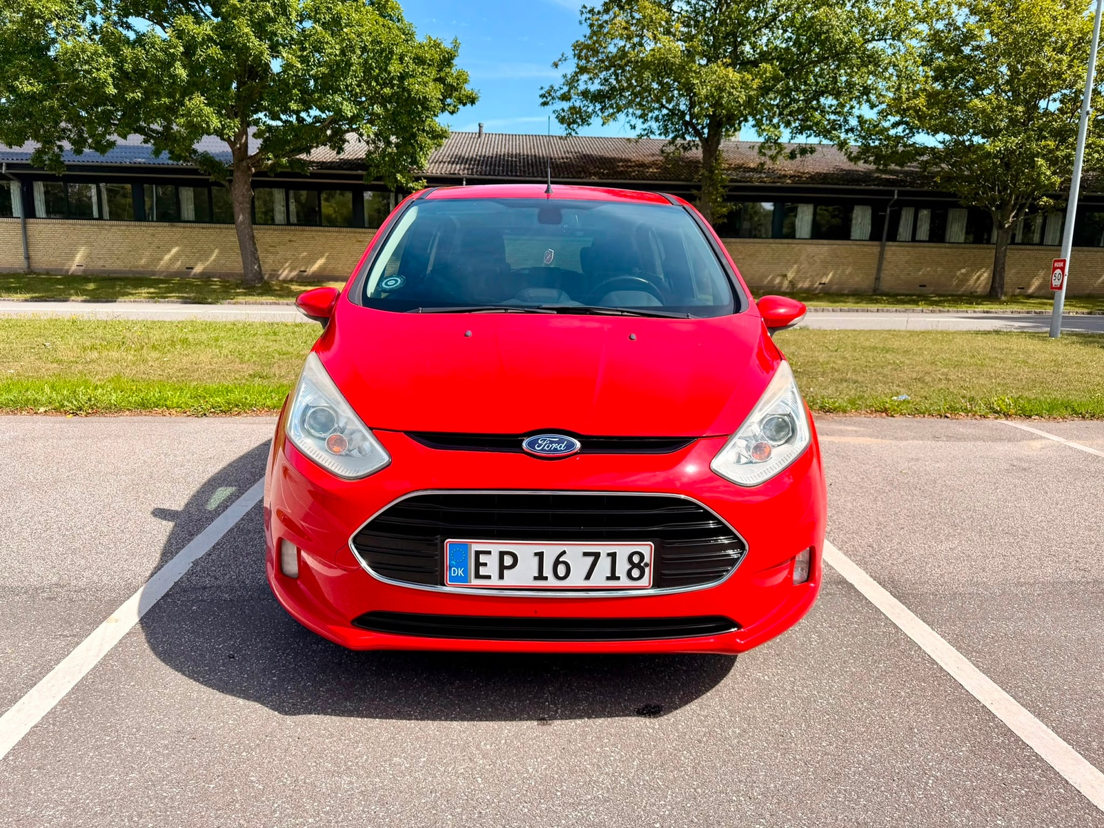 Ford B-MAX til salg hos Nabilli