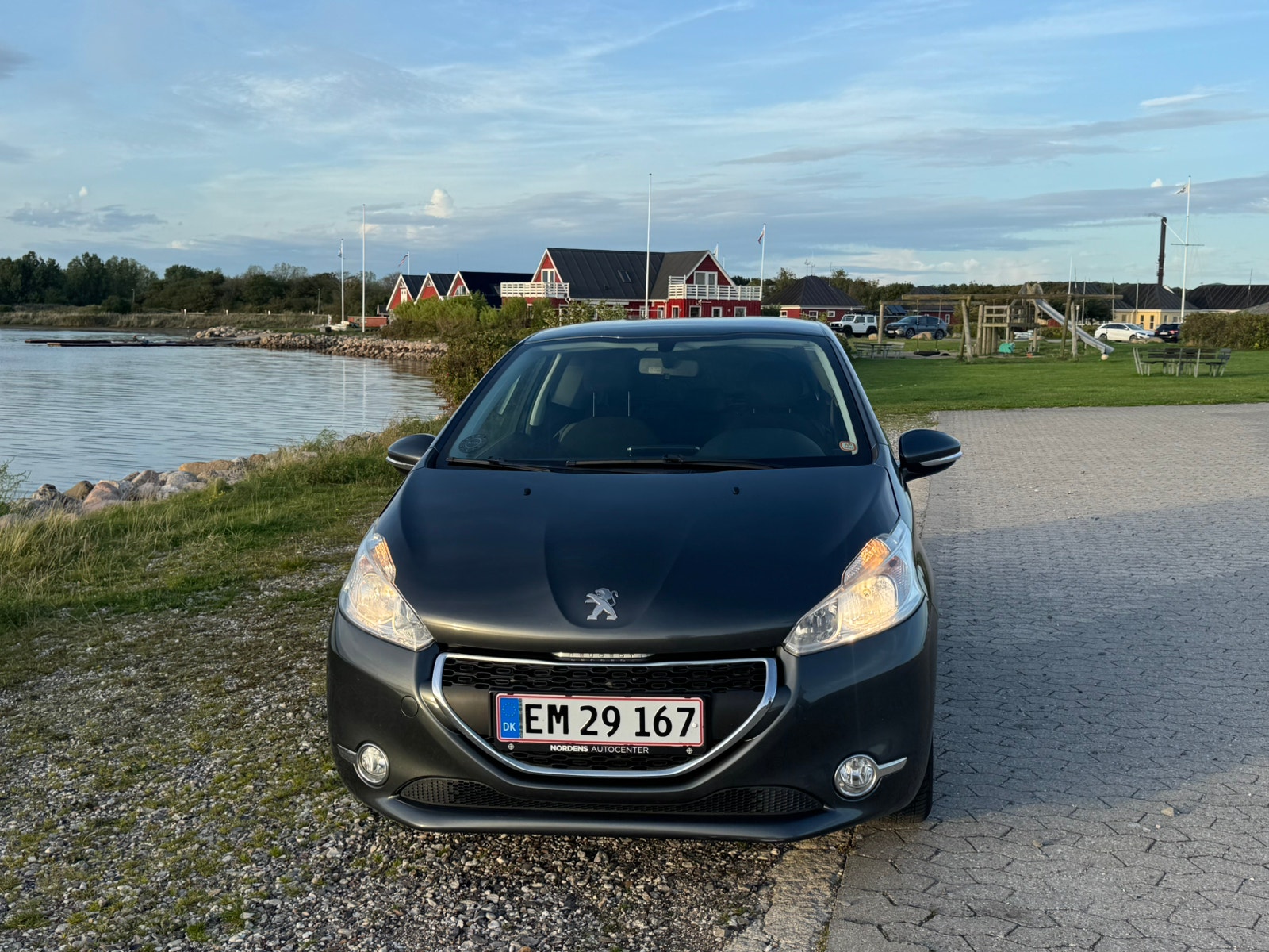Peugeot 208 til salg hos Nabilli