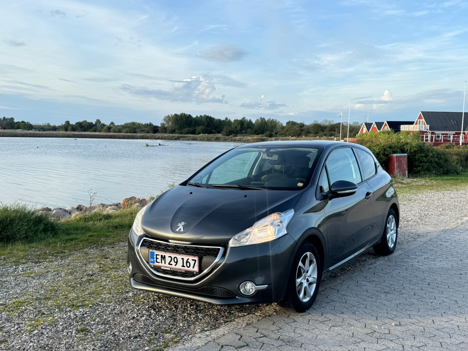 Peugeot 208 til salg hos Nabilli