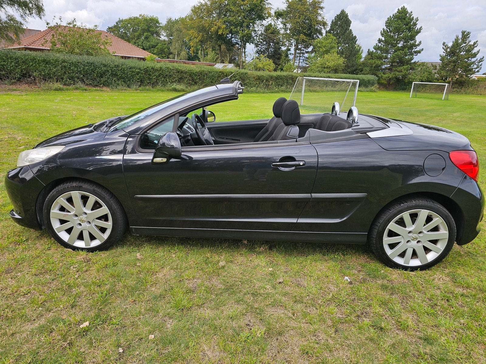 Peugeot 207 CC til salg hos Nabilli