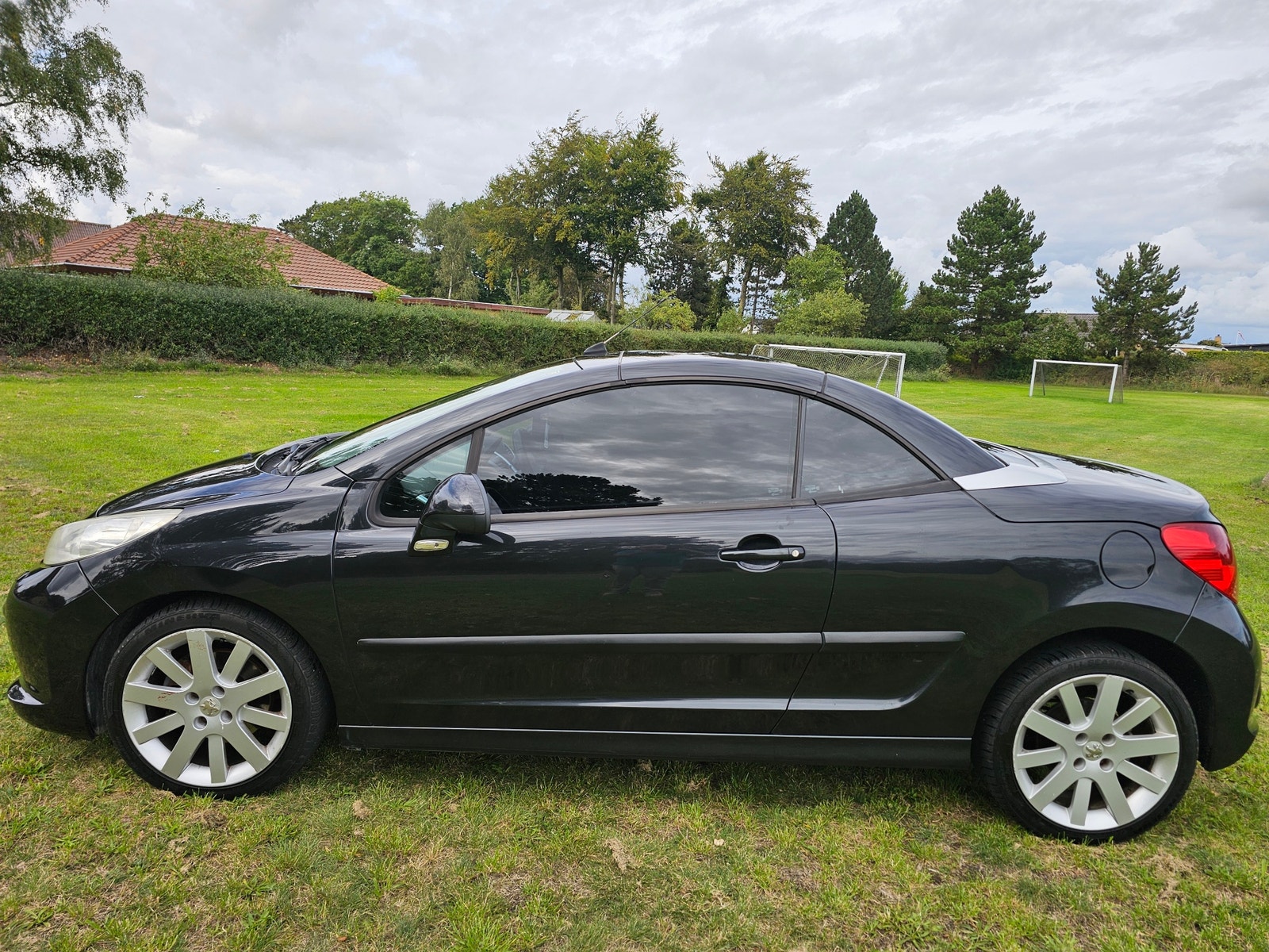 Peugeot 207 CC til salg hos Nabilli