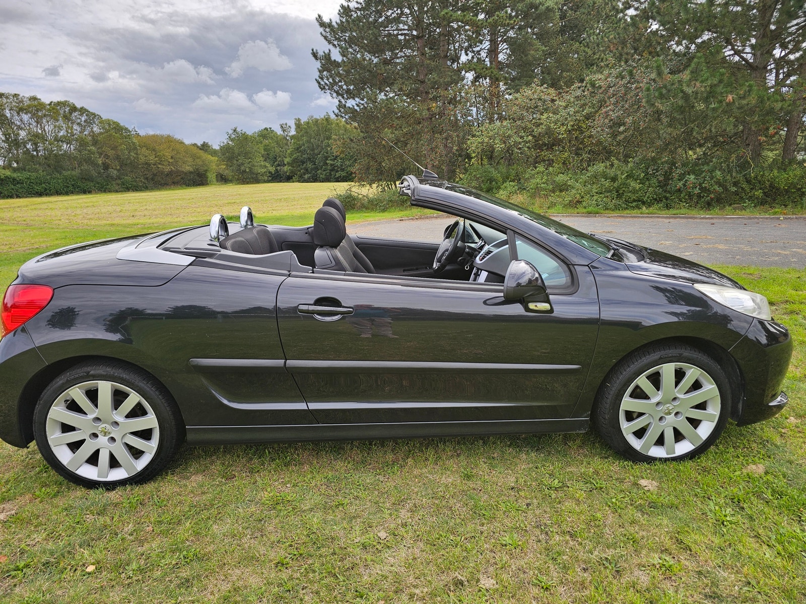 Peugeot 207 CC til salg hos Nabilli