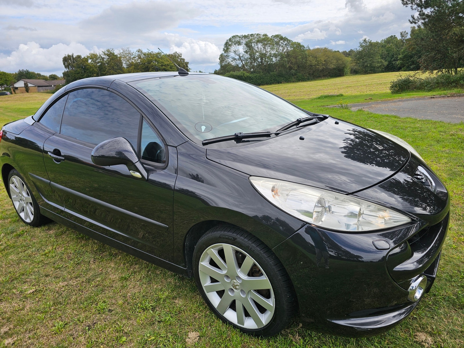 Peugeot 207 CC til salg hos Nabilli