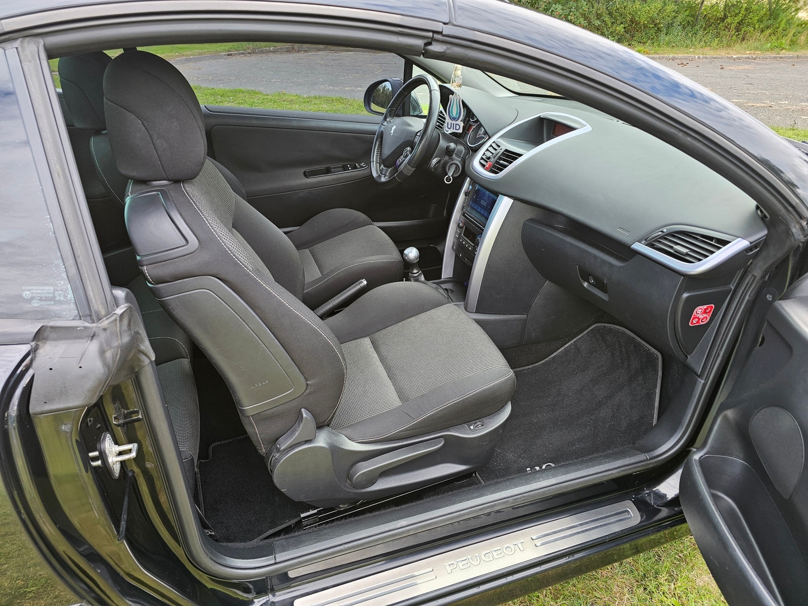 Peugeot 207 CC til salg hos Nabilli