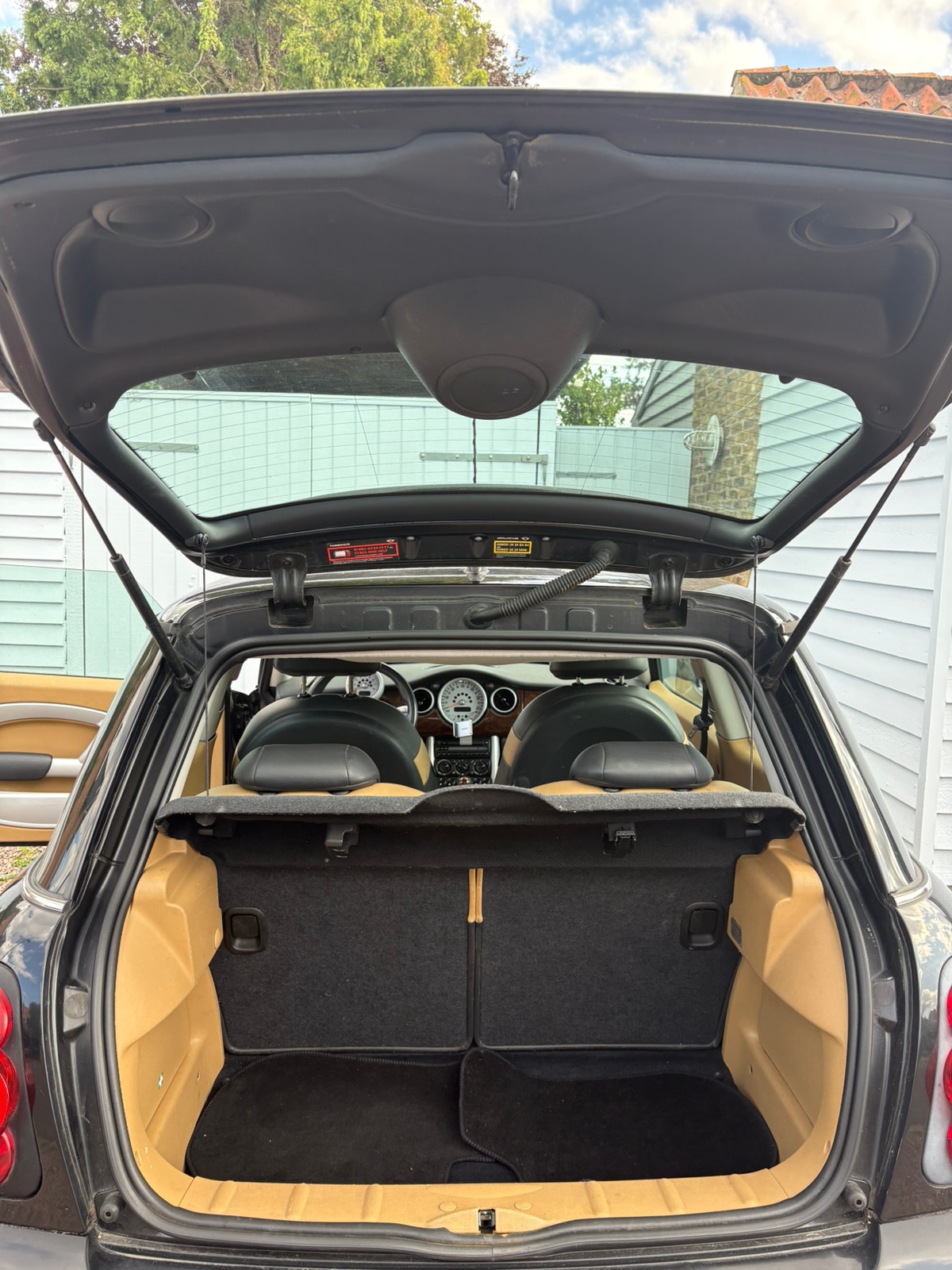 MINI Cooper til salg hos Nabilli